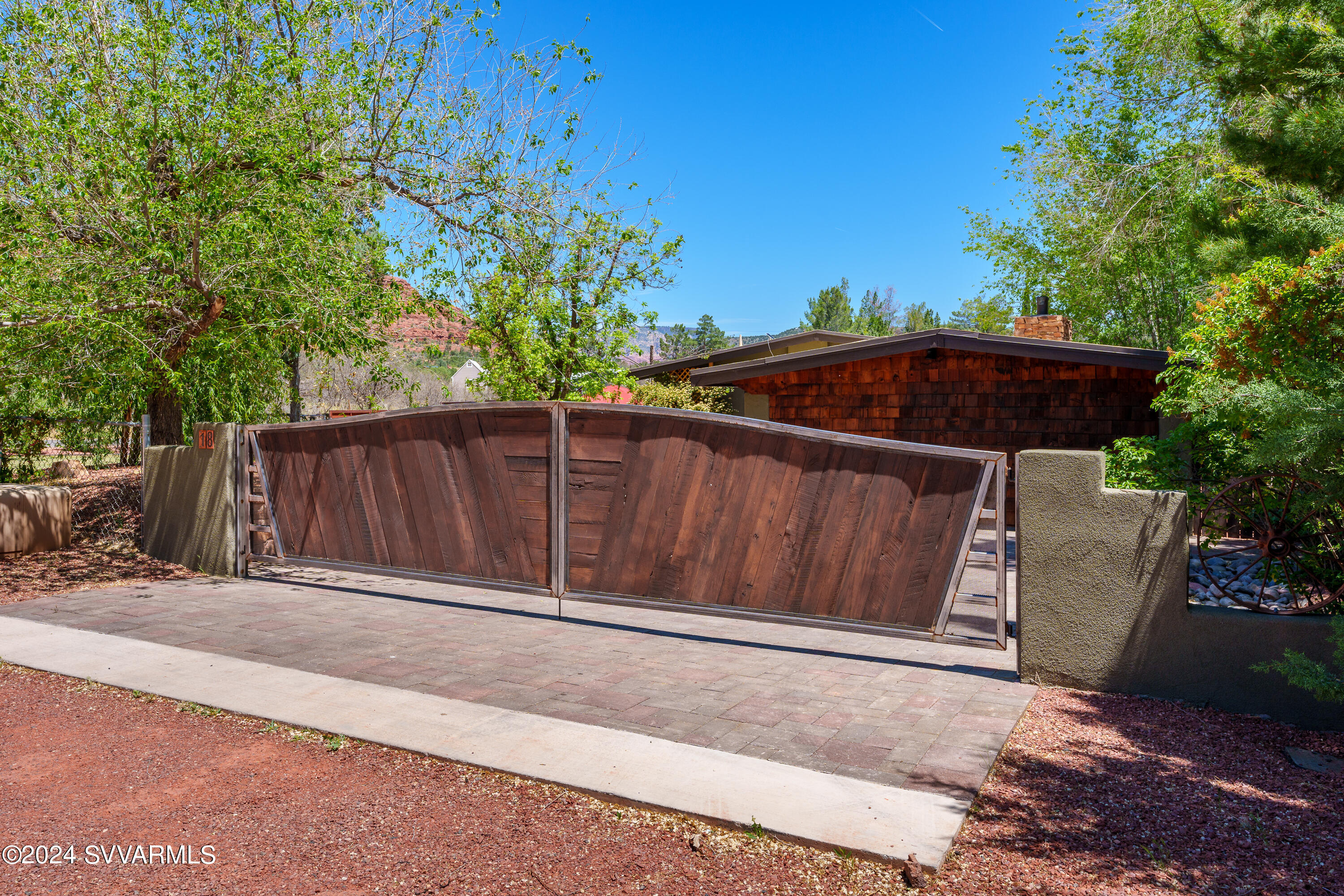 18 Disney Lane, Sedona, Arizona, 86336, United States, 2 Bedrooms Bedrooms, ,2 BathroomsBathrooms,Residential,For Sale,18 Disney Lane,1526365