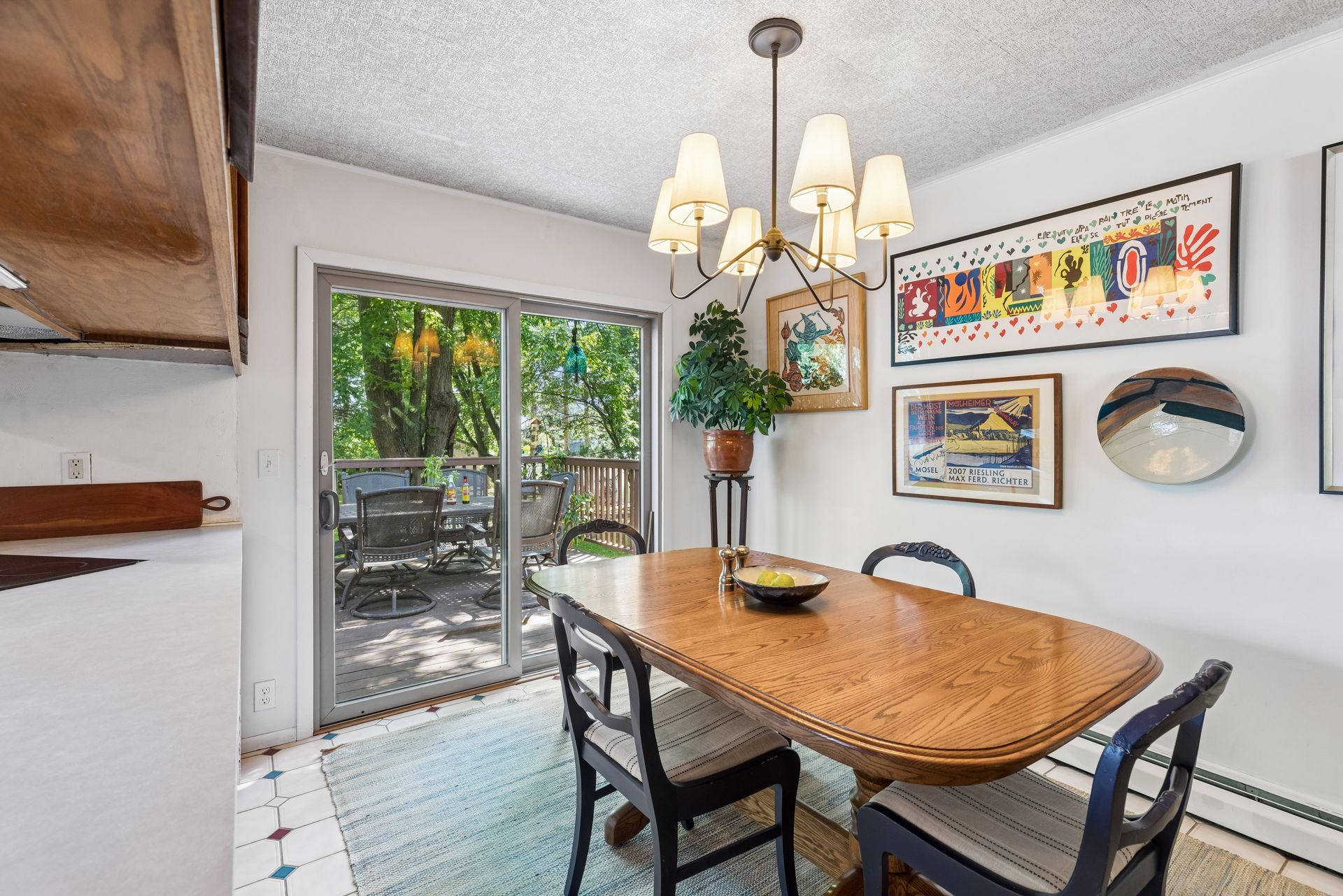  9883 Brookview Road, Woodbury, MN, 55125 - 物件實景