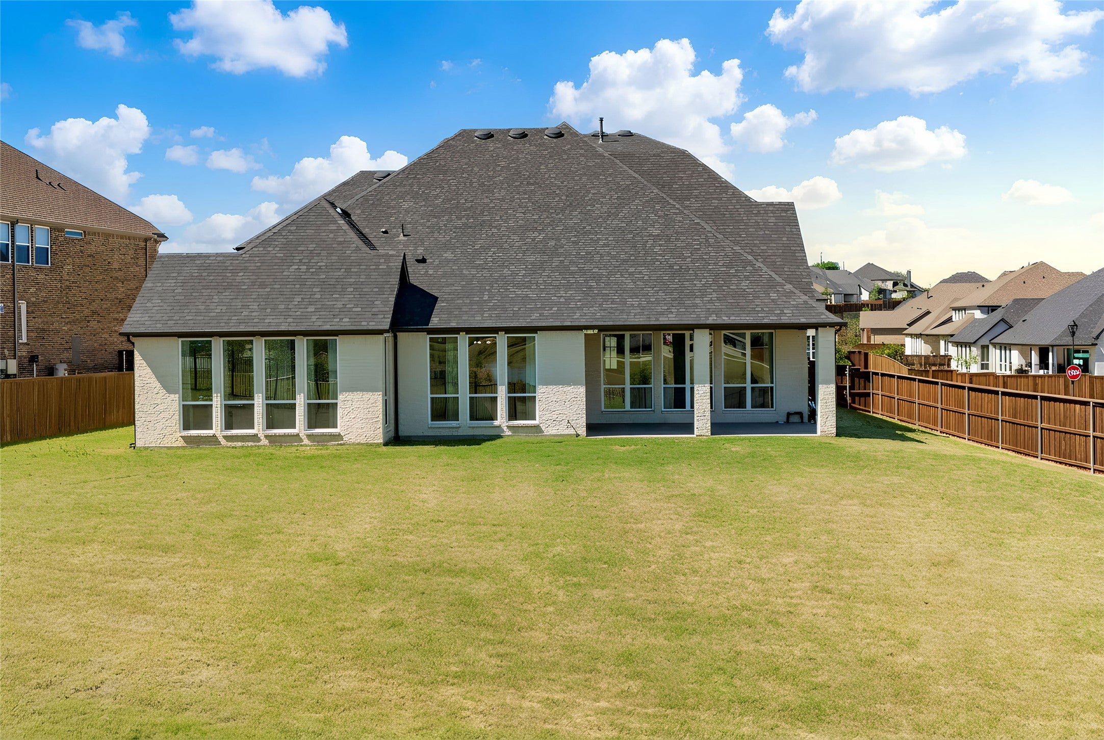 Haslet, Texas, 76052, United States, 5 Bedrooms Bedrooms, ,6 BathroomsBathrooms,Residential,For Sale,2034848