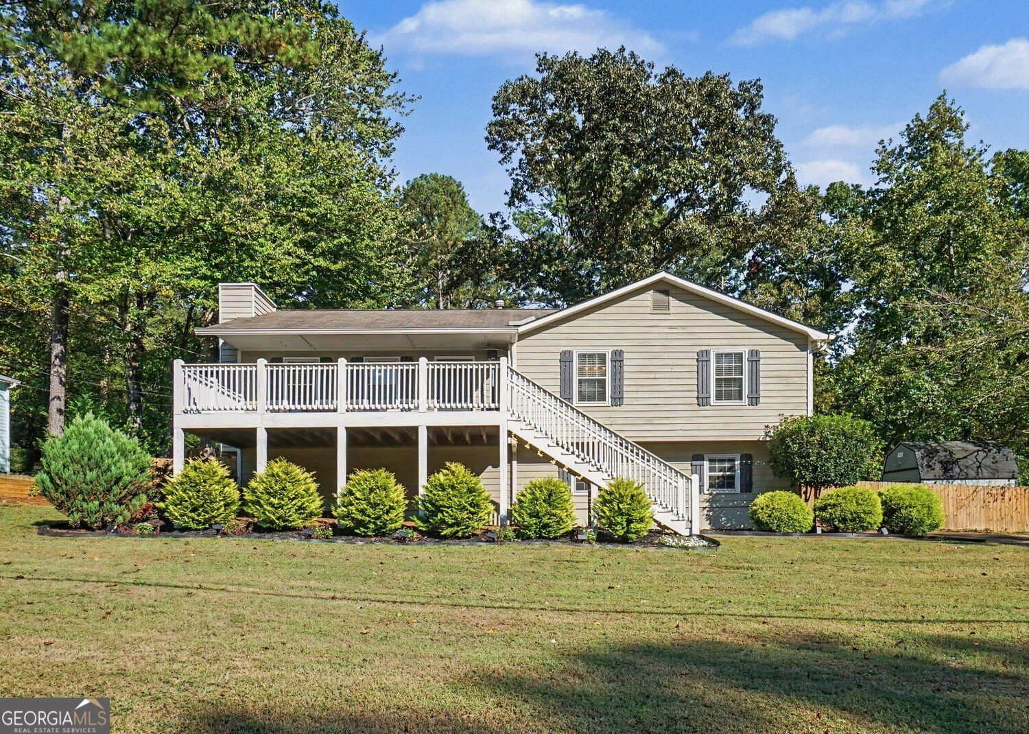Holly Ln, Canton, GA 30115