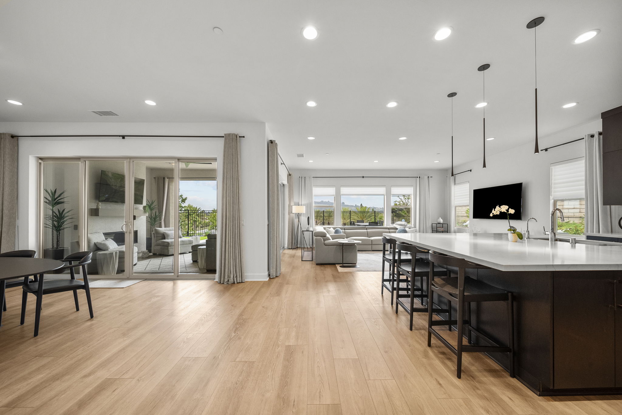  2501 Presley Ct - 物件實景