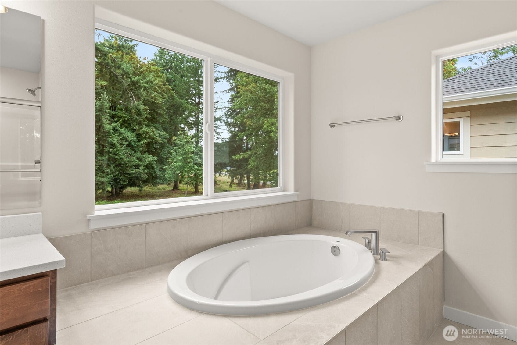 Tumwater, Washington, 98512, United States, 4 Bedrooms Bedrooms, ,3 BathroomsBathrooms,Residential,For Sale,1897301