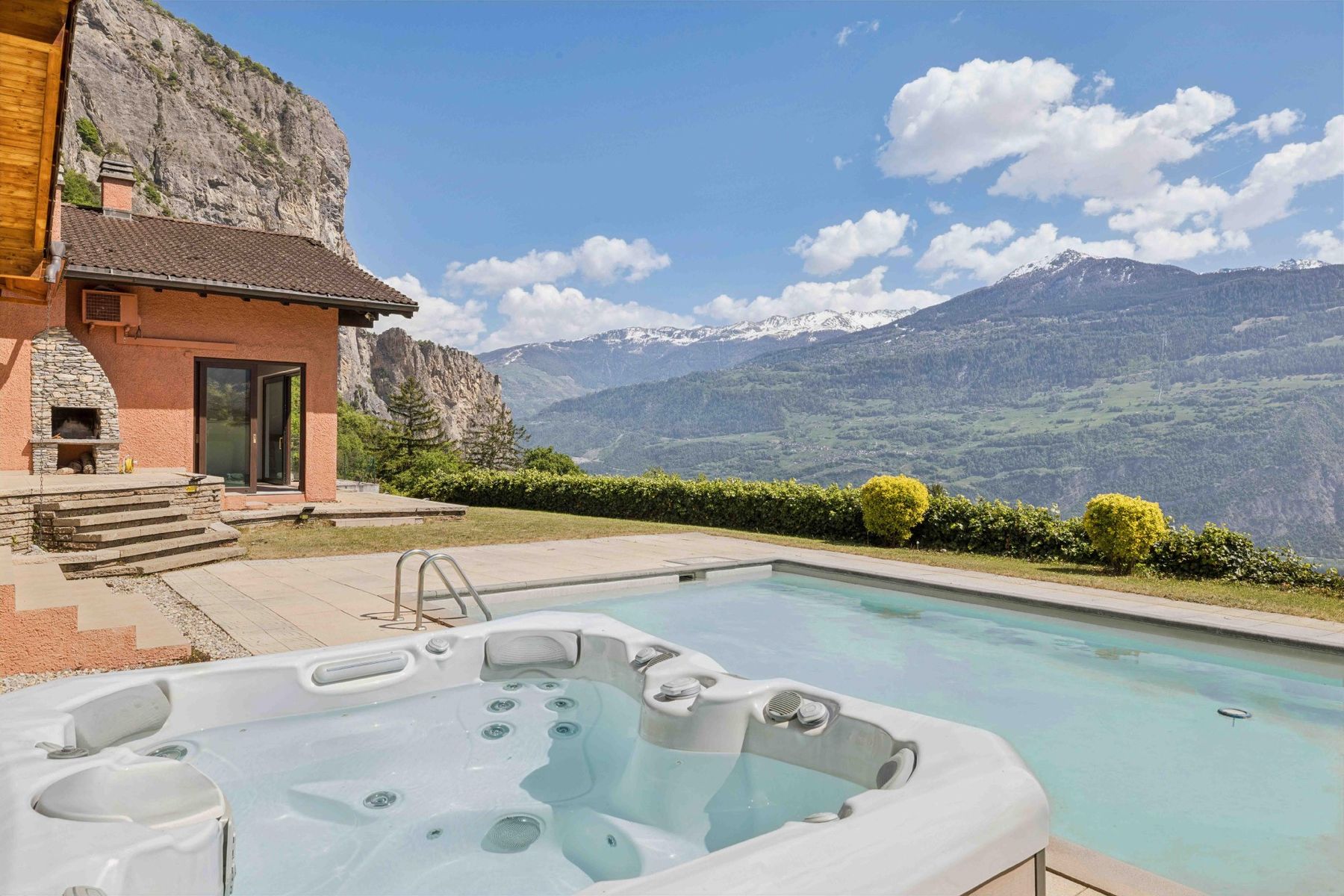  Exceptional villa with swimming pool and spectacular valley views - Chamoson - 物件實景