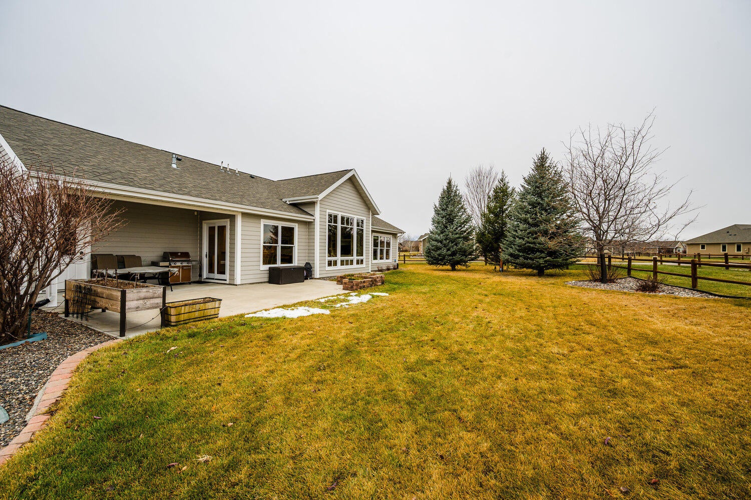 Sheridan, Wyoming, 82801, United States, 2 Bedrooms Bedrooms, ,2 BathroomsBathrooms,Residential,For Sale,2006254