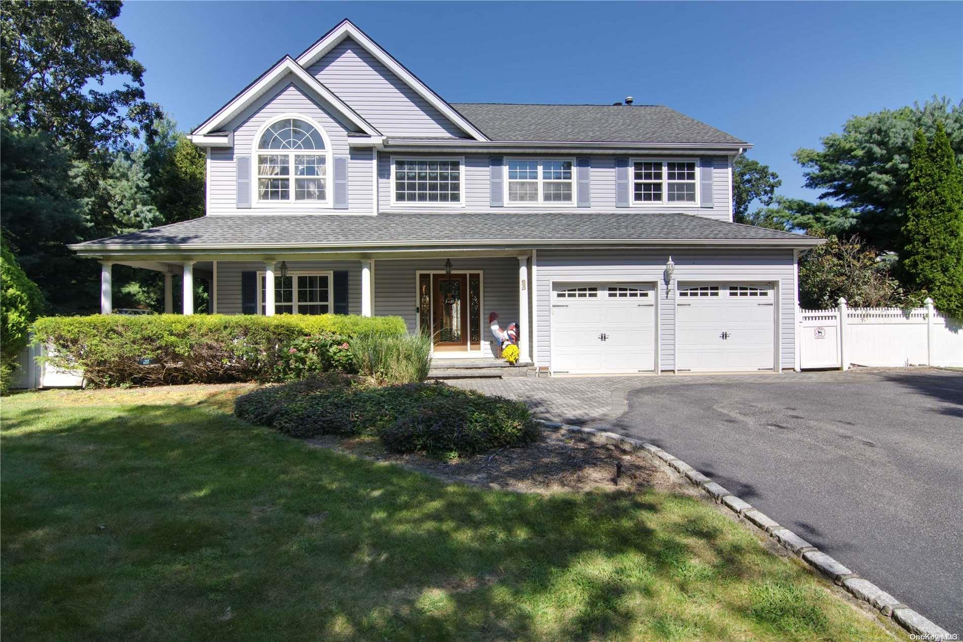 Smithtown, New York, 11787, United States, 4 Bedrooms Bedrooms, ,3 BathroomsBathrooms,Residential,For Sale,1728654