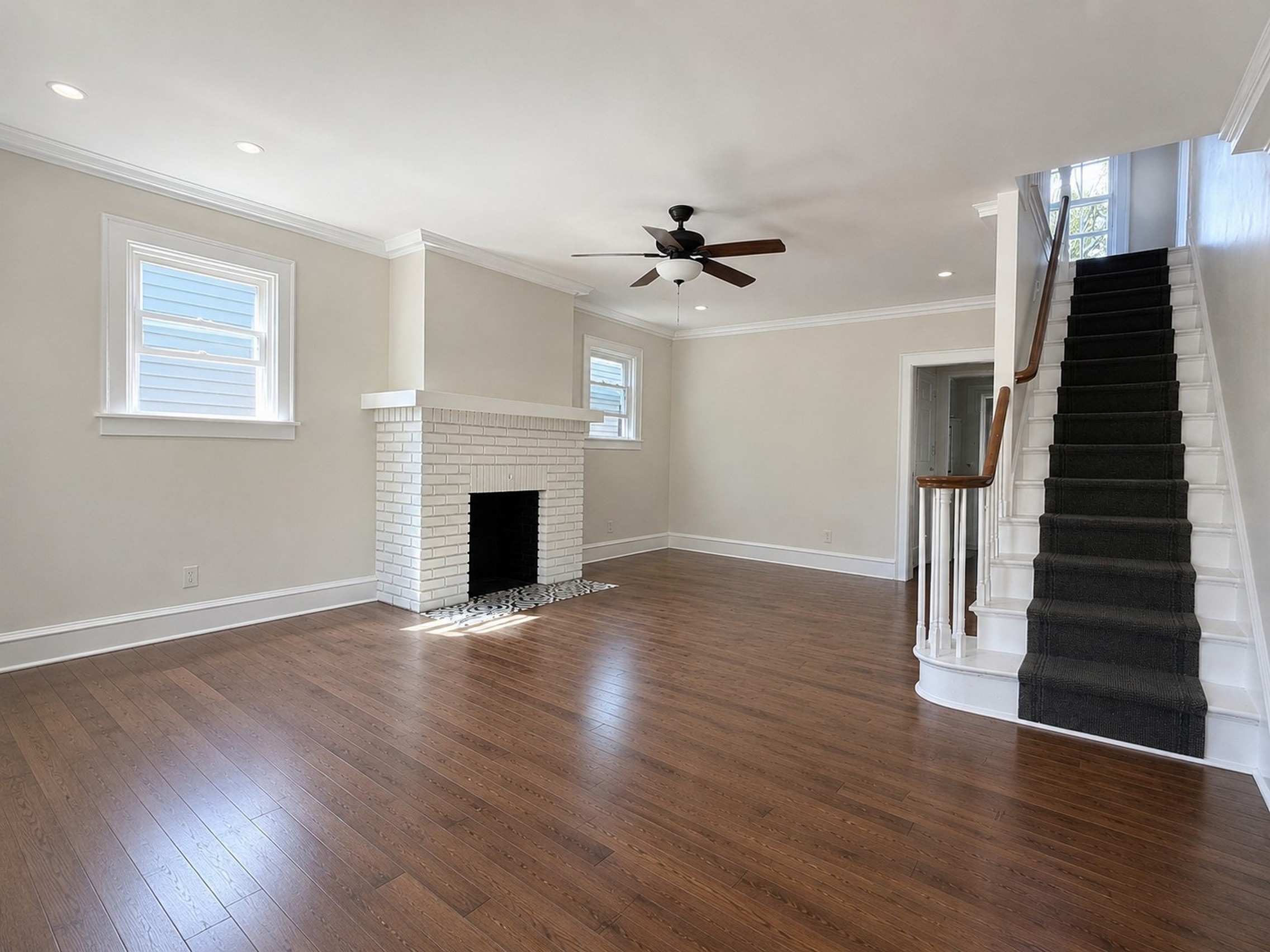  691 Myrtle Avenue, Albany, NY, 12208 - 物件實景
