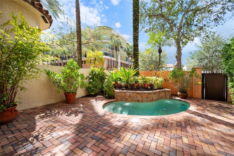 Fort Lauderdale, Florida, 33301, United States, 3 Bedrooms Bedrooms, ,4 BathroomsBathrooms,Residential,For Sale,1947110