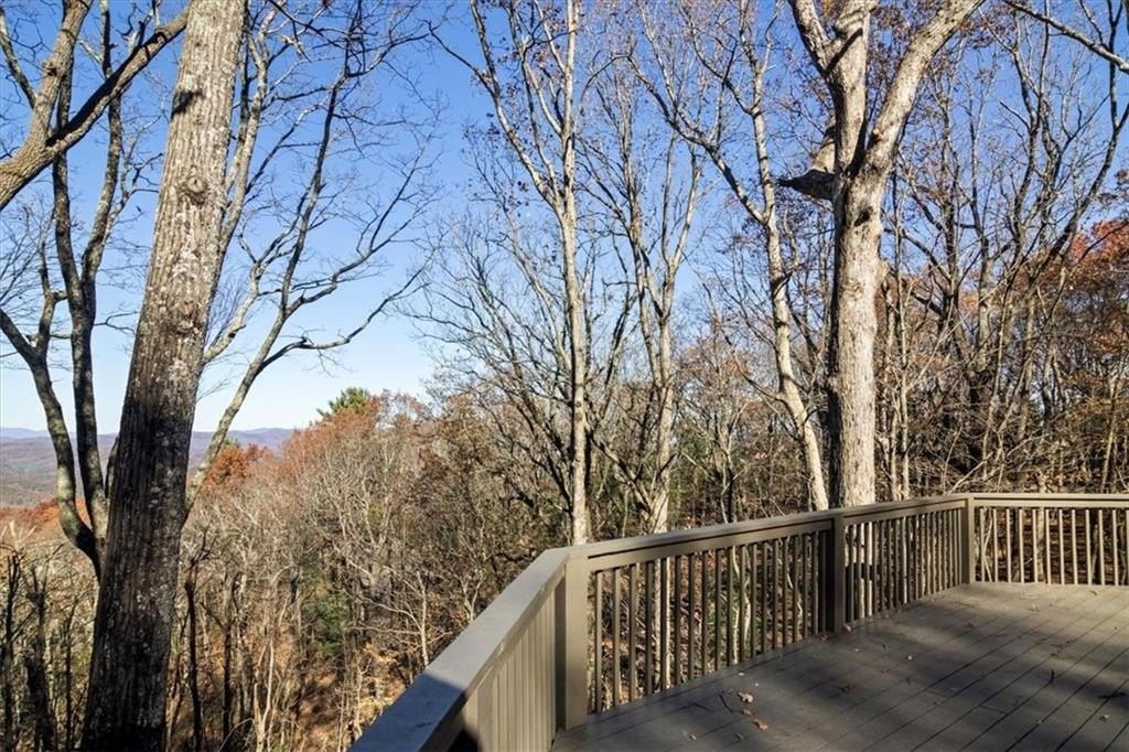 Jasper, Georgia, 30143, United States, 3 Bedrooms Bedrooms, ,4 BathroomsBathrooms,Residential,For Sale,1986119