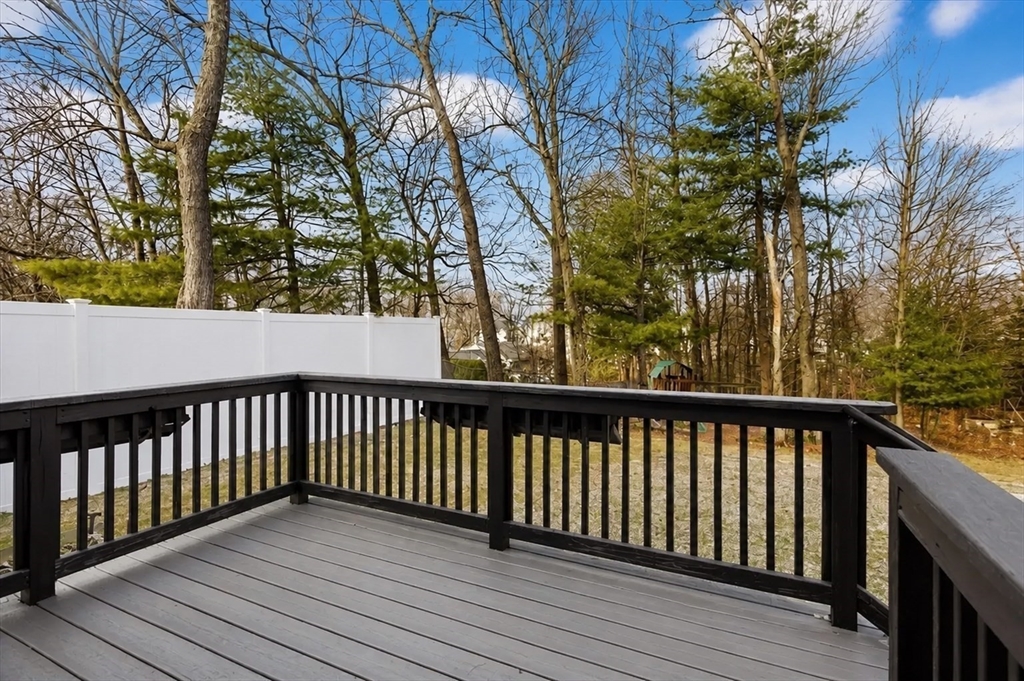 Ayer, Massachusetts, 01432, United States, 4 Bedrooms Bedrooms, ,3 BathroomsBathrooms,Residential,For Sale,2030231
