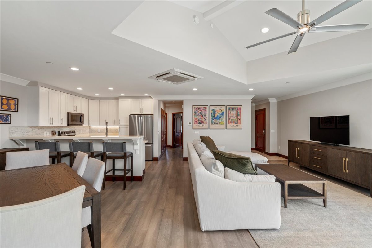 Kihei, Hawaii, 96753, United States, 2 Bedrooms Bedrooms, ,2 BathroomsBathrooms,Residential,For Sale,1977568