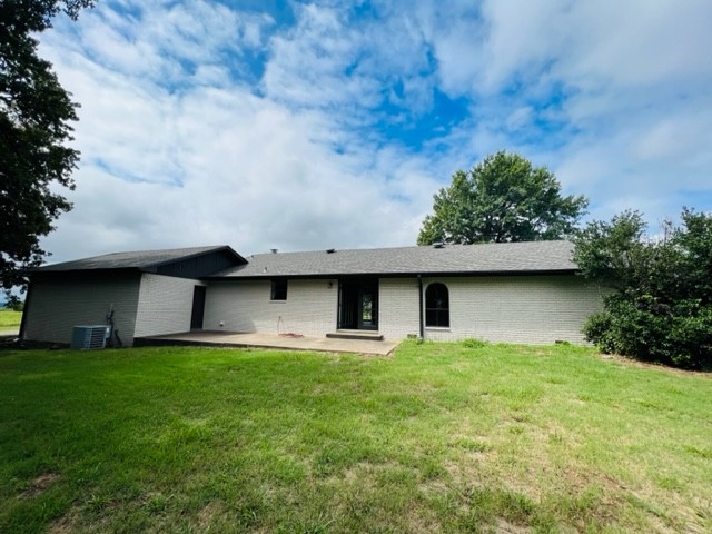 Yale, Oklahoma, 74085, United States, 3 Bedrooms Bedrooms, ,Residential,For Sale,1935911
