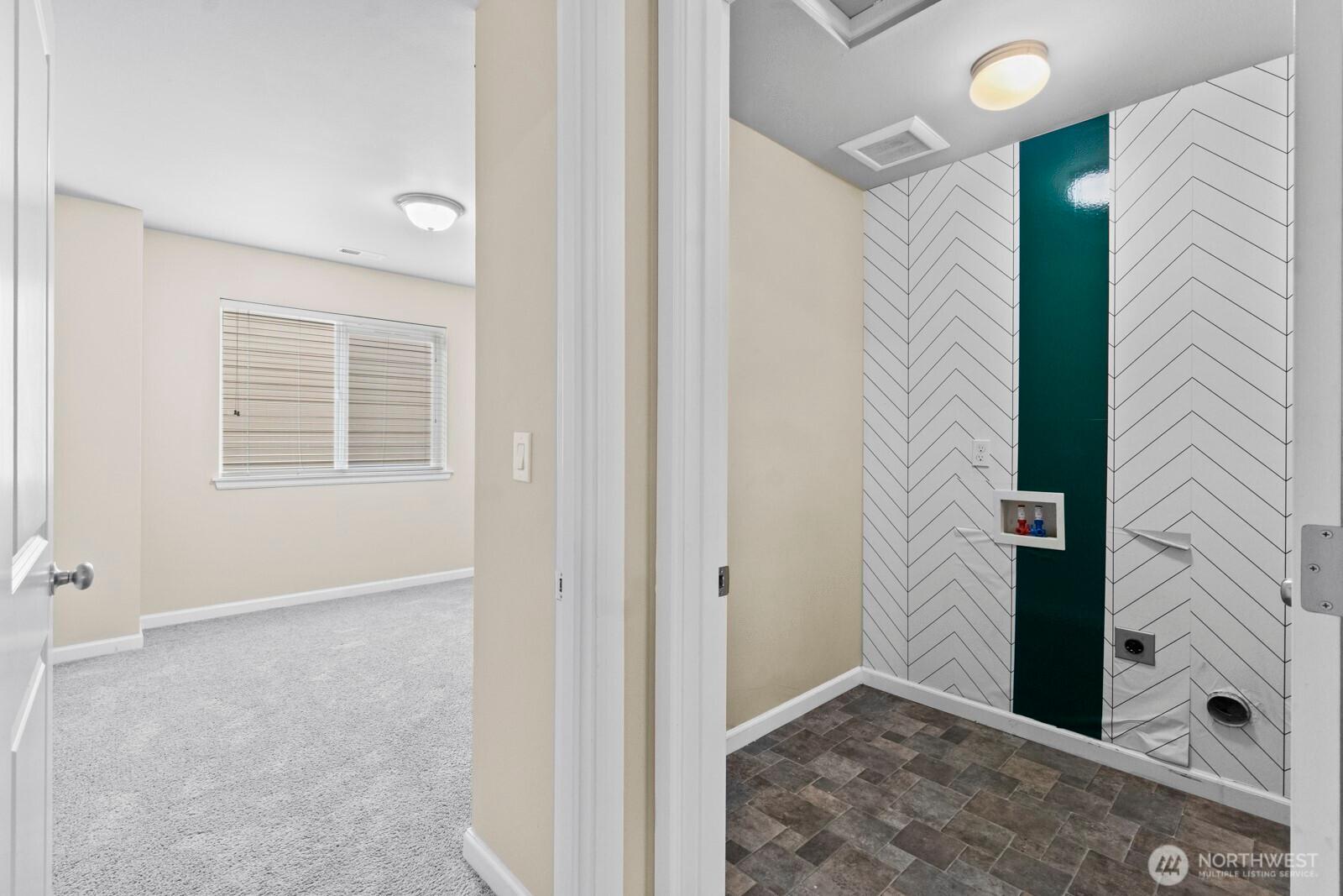 YELM, Washington, 98597, United States, 4 Bedrooms Bedrooms, ,3 BathroomsBathrooms,Residential,For Sale,1722158