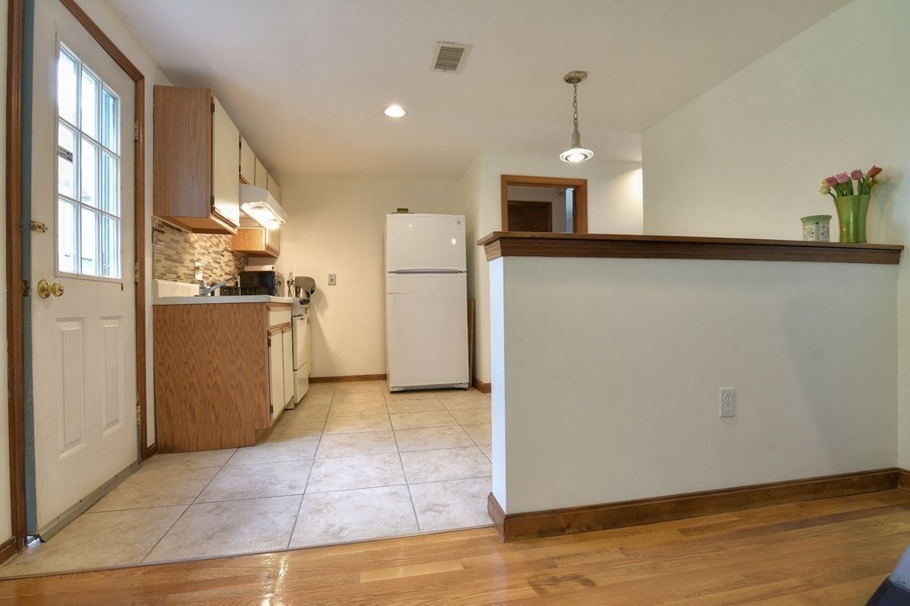 20 Fairview St, Quincy, Massachusetts, 02169, United States, 5 Bedrooms Bedrooms, ,4 BathroomsBathrooms,Residential,For Sale,20 Fairview St,1010542