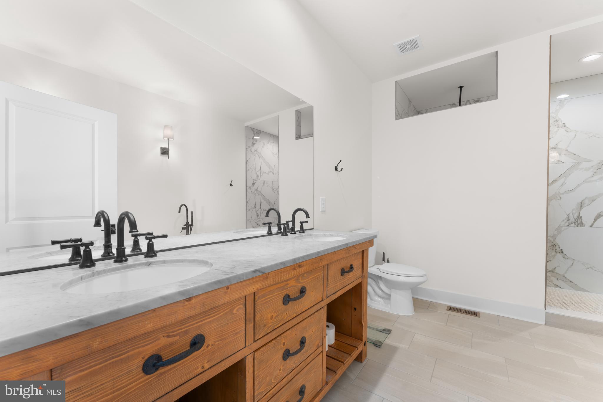 Culpeper, Virginia, 22701, United States, 3 Bedrooms Bedrooms, ,4 BathroomsBathrooms,Residential,For Sale,1984600