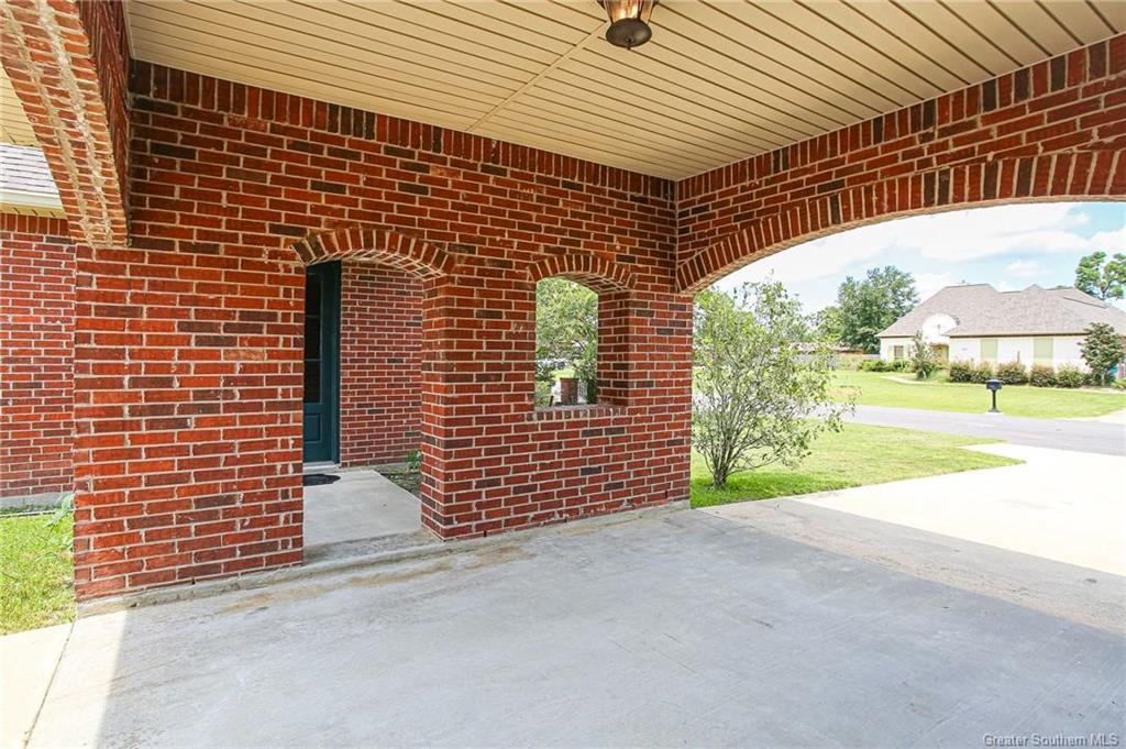 Lake Charles, Louisiana, 70611, United States, 4 Bedrooms Bedrooms, ,4 BathroomsBathrooms,Residential,For Sale,1921126