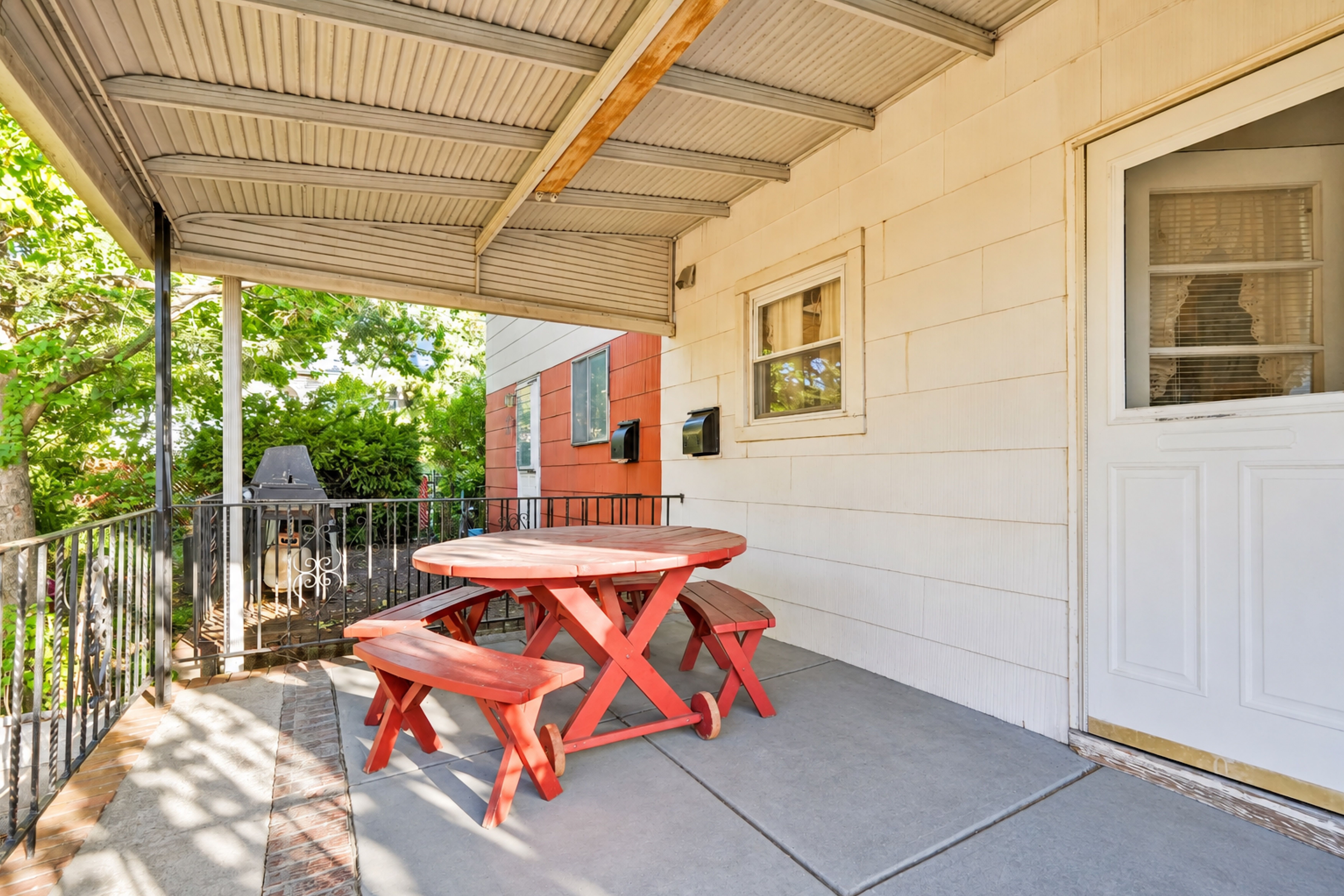  115-33 10th Avenue, College Point, NY, 11356 - 物件實景