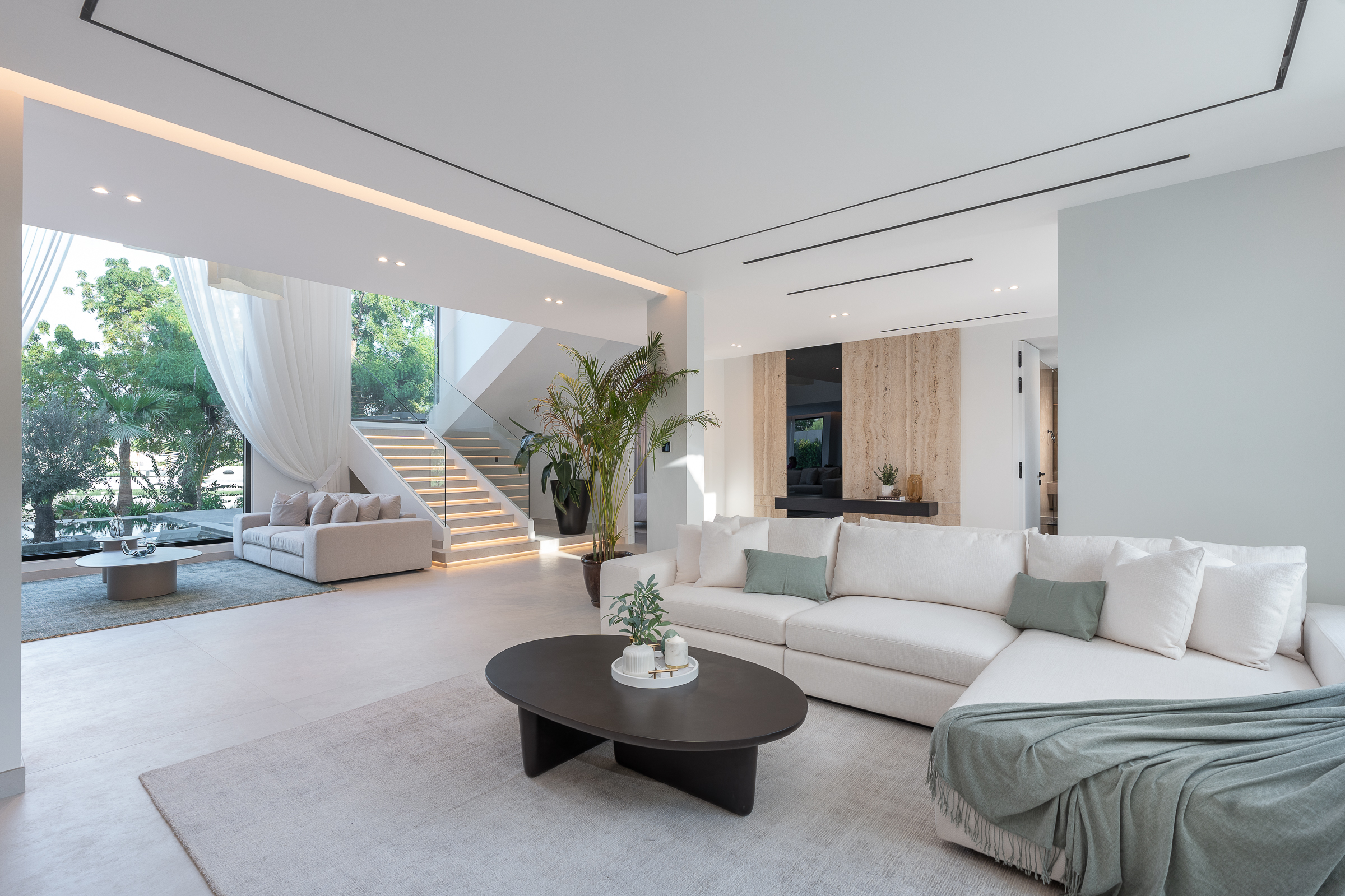  Exquisite Fully Furnished Lakefront Villa in Jumeirah Islands - 物件實景