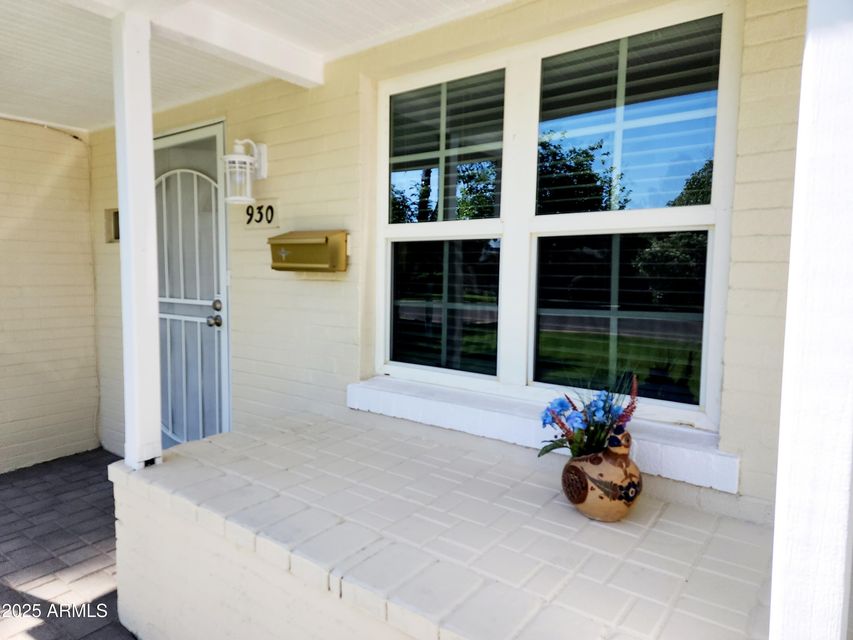 Phoenix, Arizona, 85013, United States, 3 Bedrooms Bedrooms, ,1 BathroomBathrooms,Residential,For Sale,1851751