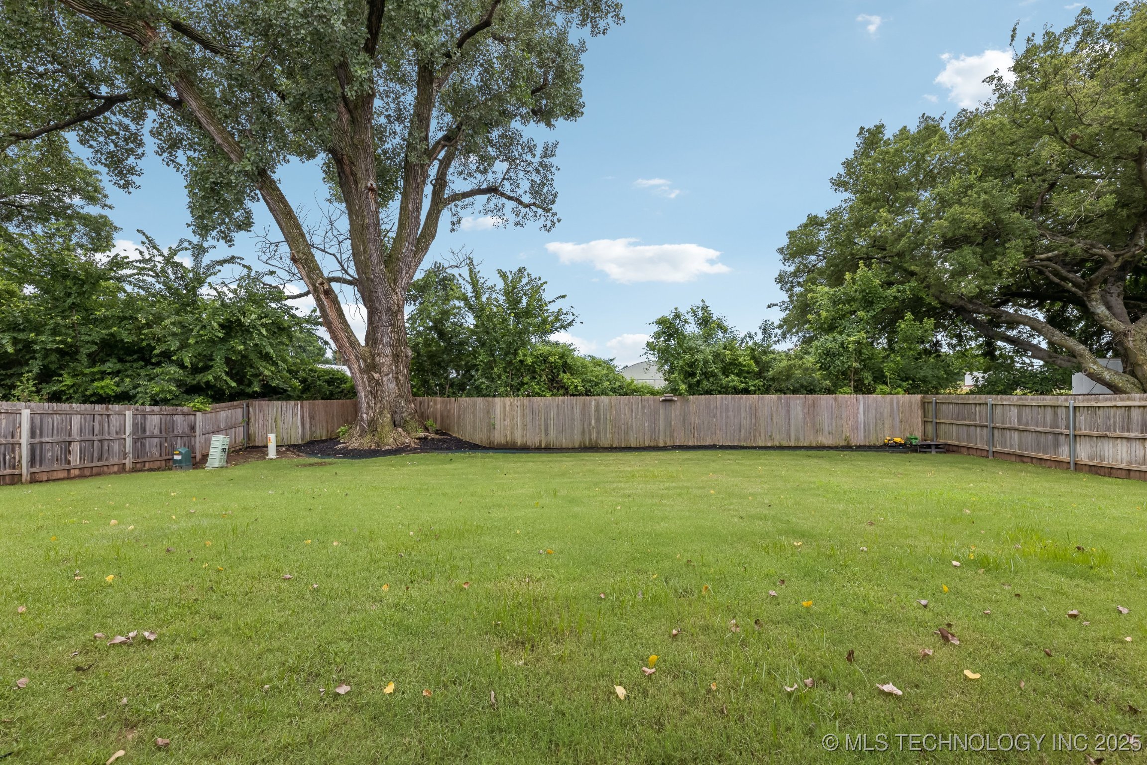 Bixby, Oklahoma, 74008, United States, 4 Bedrooms Bedrooms, ,4 BathroomsBathrooms,Residential,For Sale,1885845