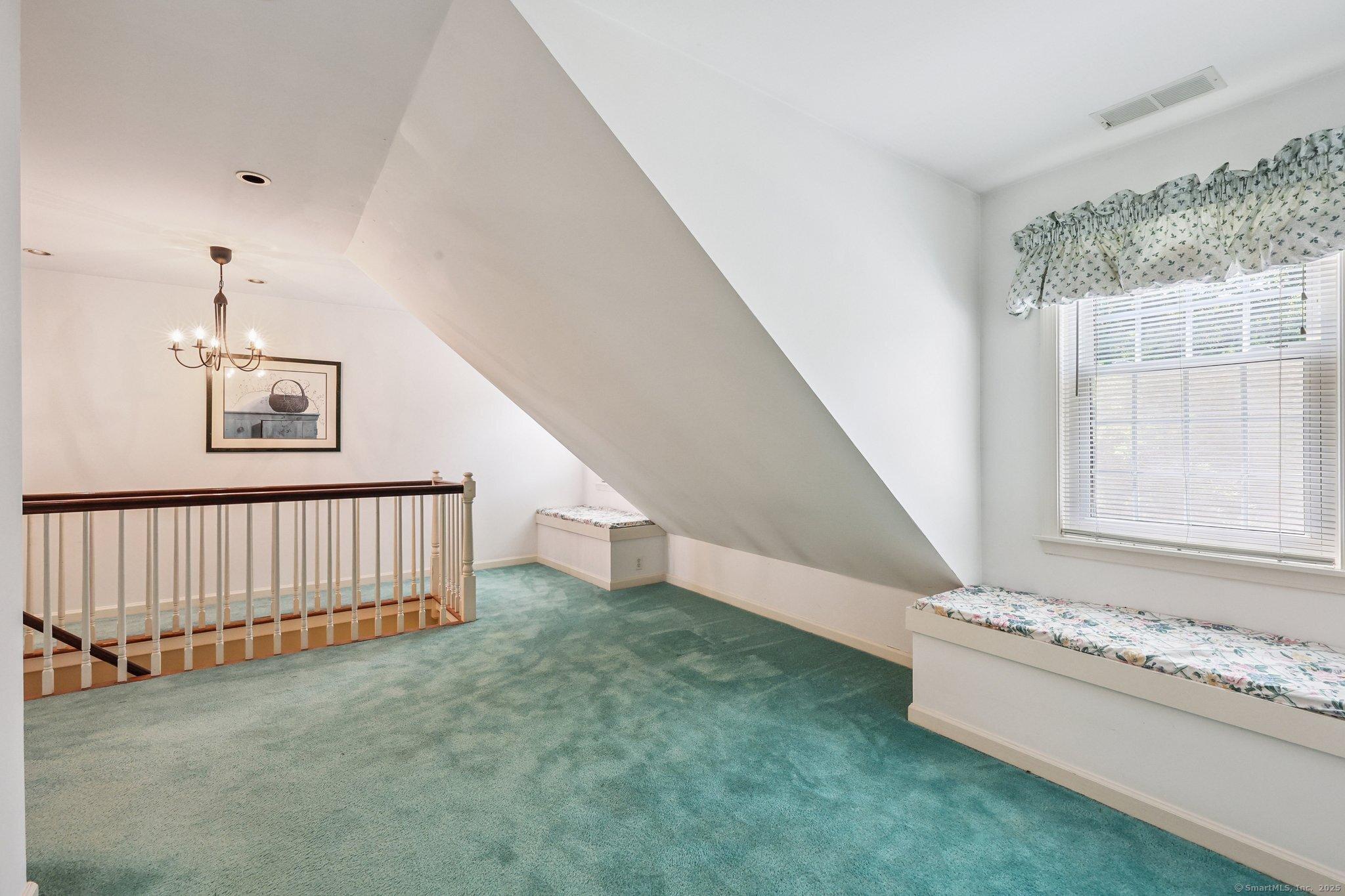 Westbrook, Connecticut, 06498, United States, 5 Bedrooms Bedrooms, ,6 BathroomsBathrooms,Residential,For Sale,1937602