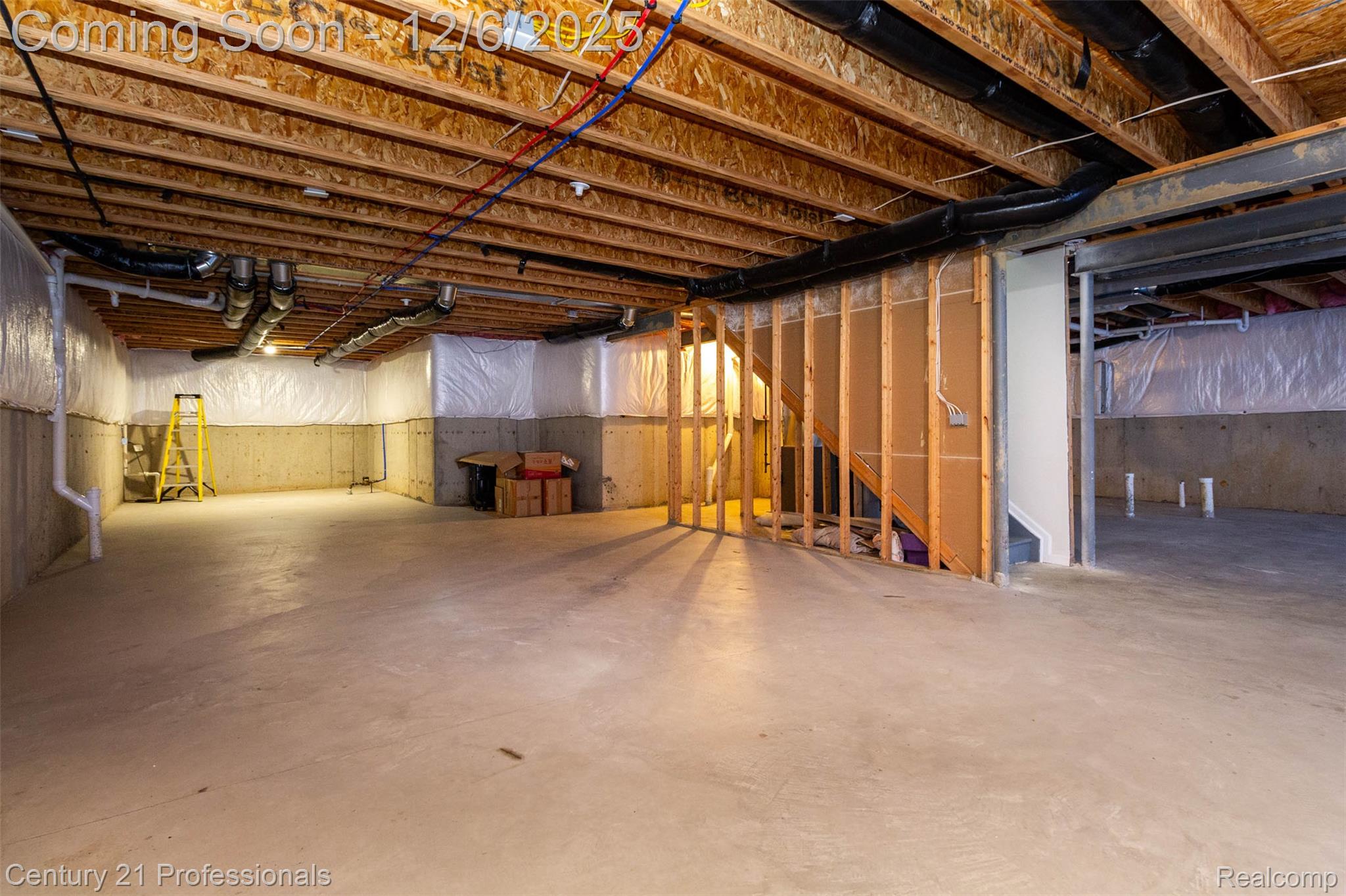 LakeOrion, Michigan, 48360, United States, 4 Bedrooms Bedrooms, ,3 BathroomsBathrooms,Residential,For Sale,2000120