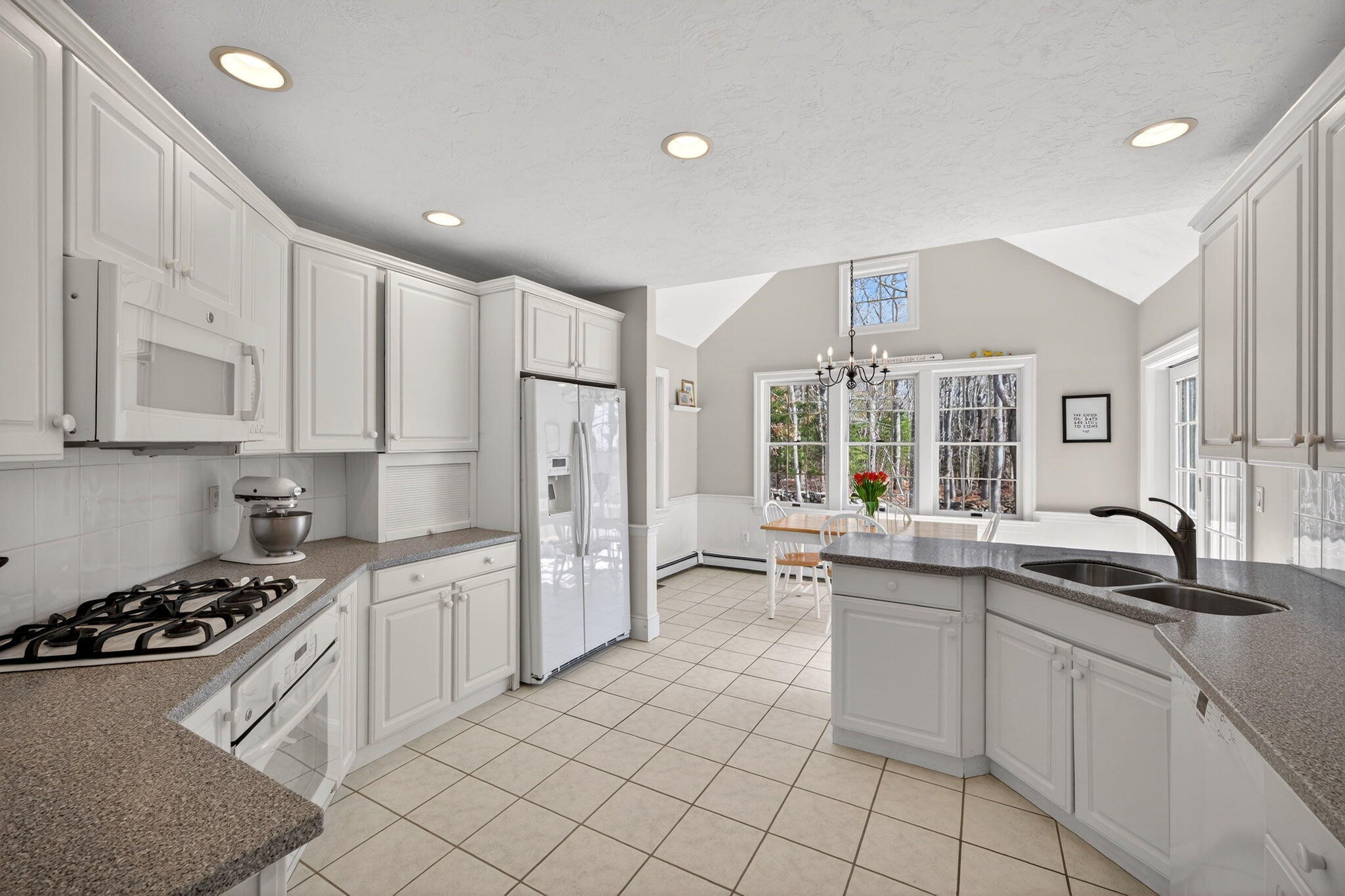  68 Krikor Drive - 物件實景