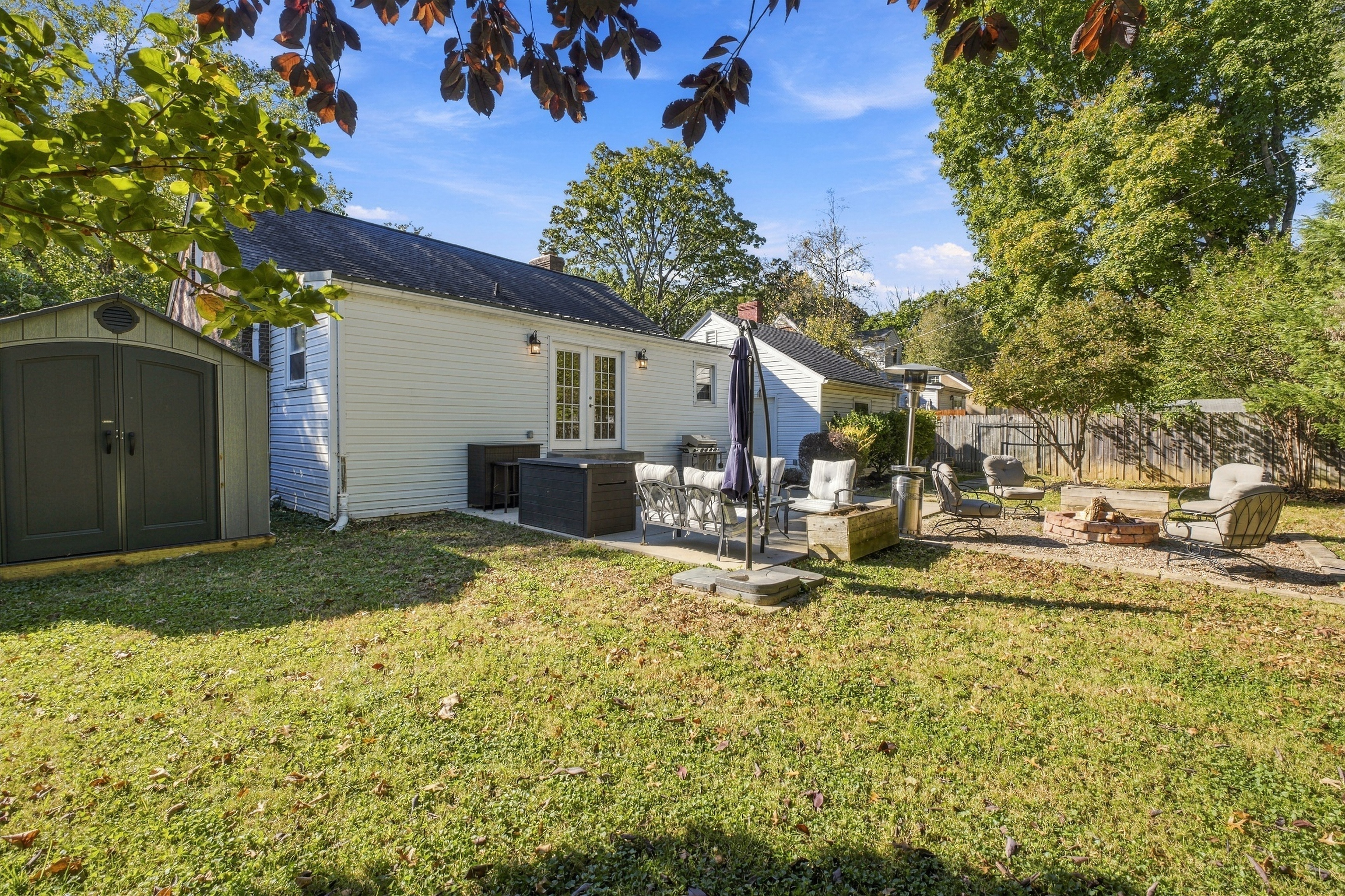  321 Monohan Drive, Louisville, KY 40207 - 物件實景