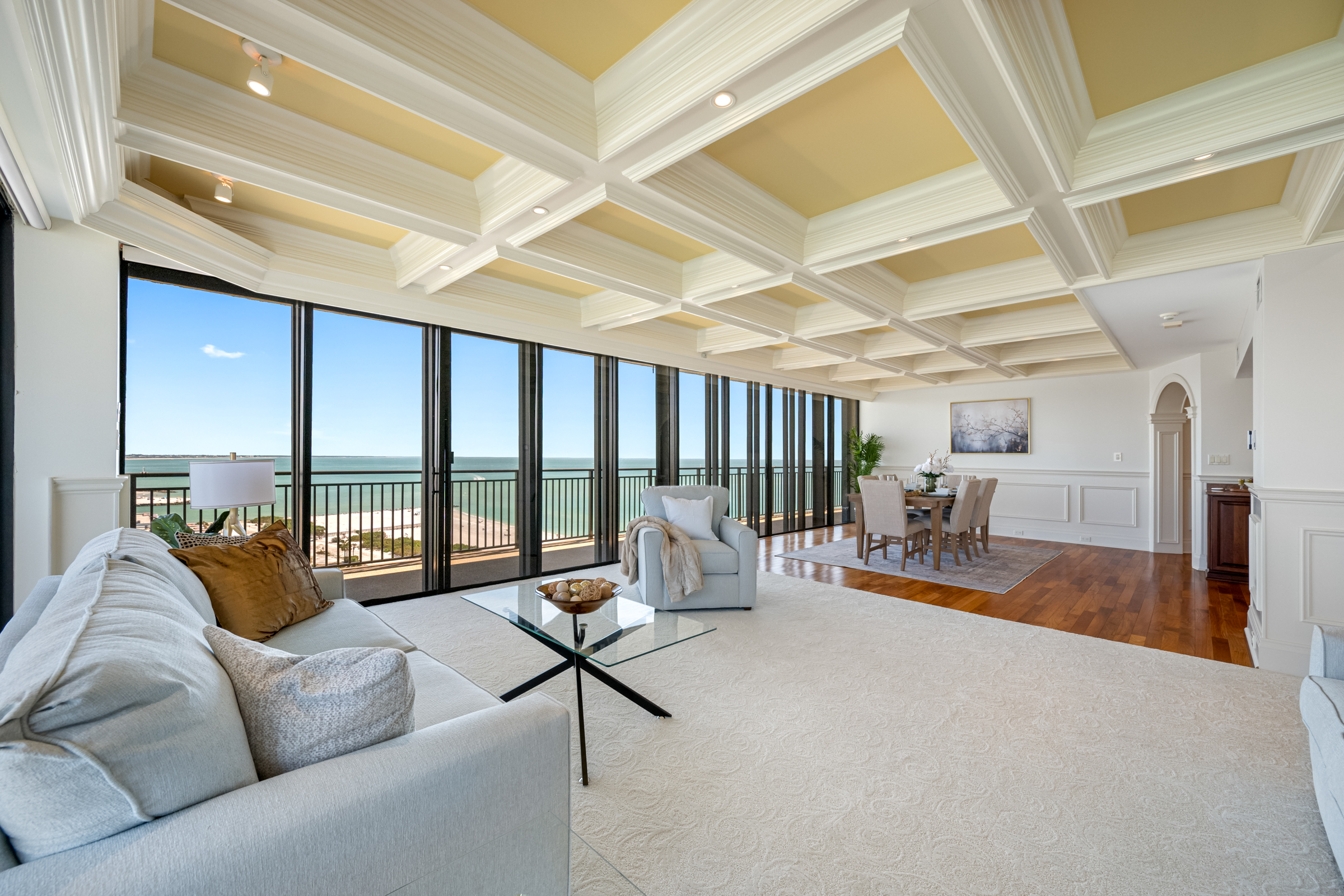 Treasure Island, Florida, 33706, United States, 2 Bedrooms Bedrooms, ,4 BathroomsBathrooms,Residential,For Sale,1830470