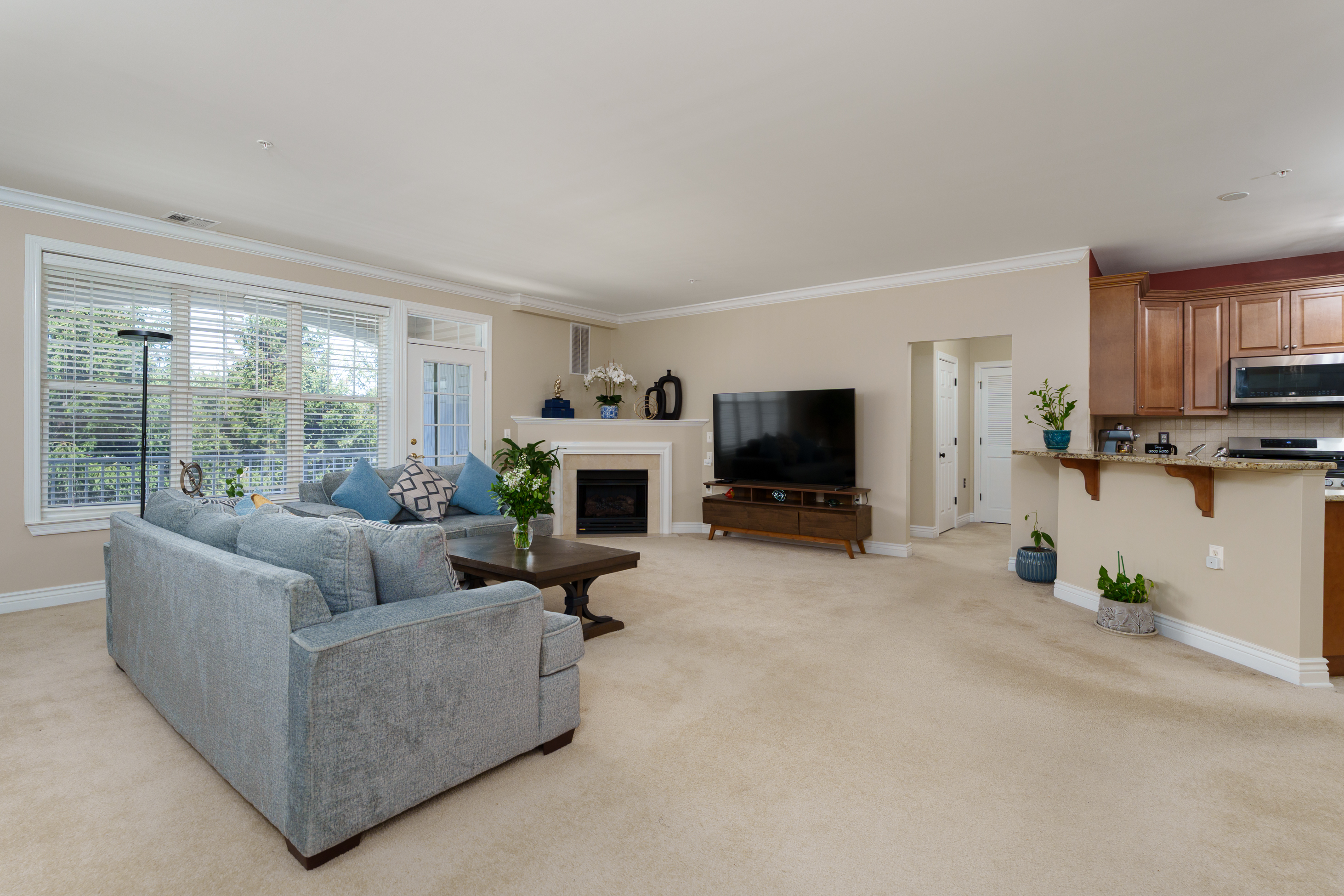  Elegant Third-Floor Condo at The Madison - 物件實景