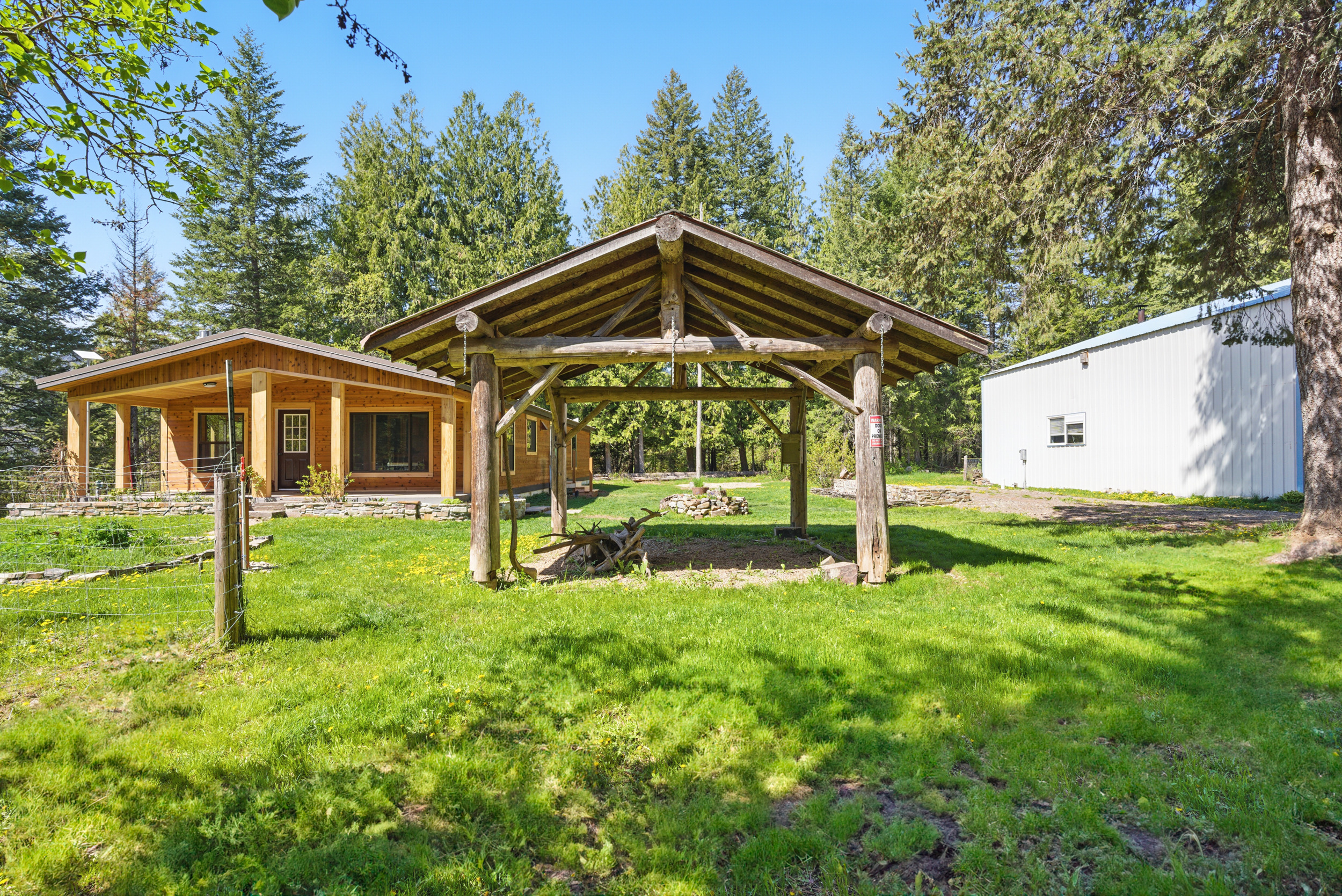 Clark Fork, Idaho, 83811, United States, 3 Bedrooms Bedrooms, ,2 BathroomsBathrooms,Residential,For Sale,1887934