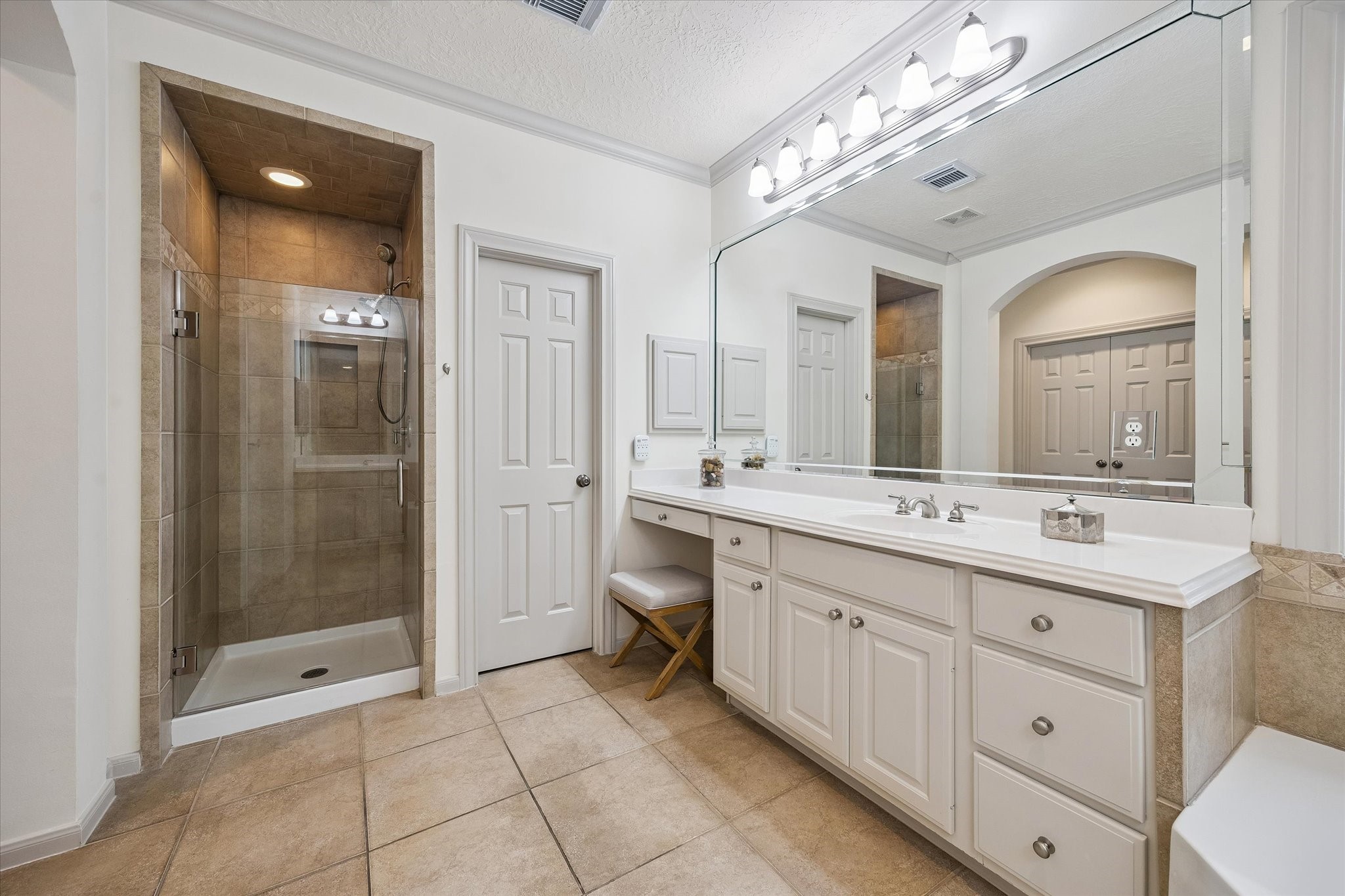  3339 Green Tree Park - 物件實景