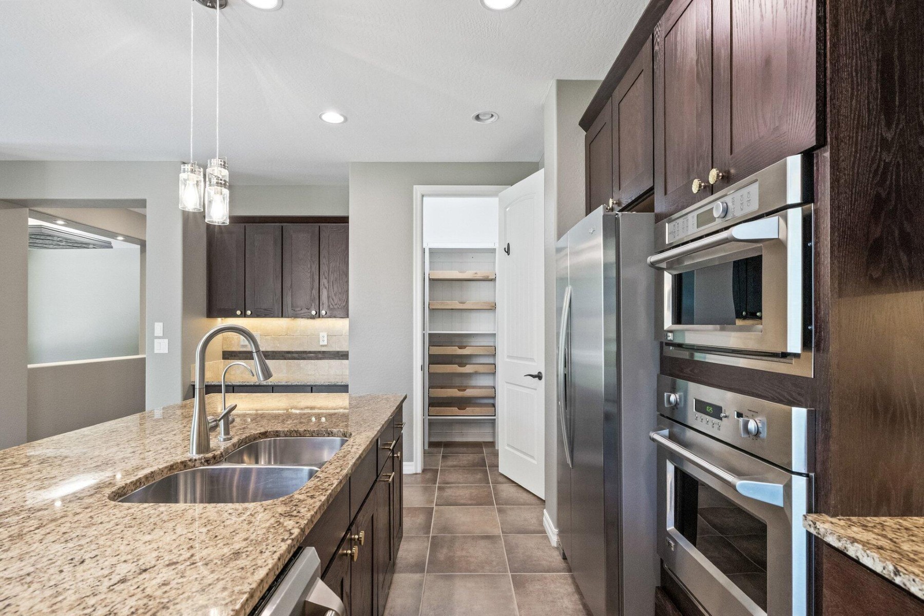  4523 S Gold Court  Chandler, AZ - 物件實景
