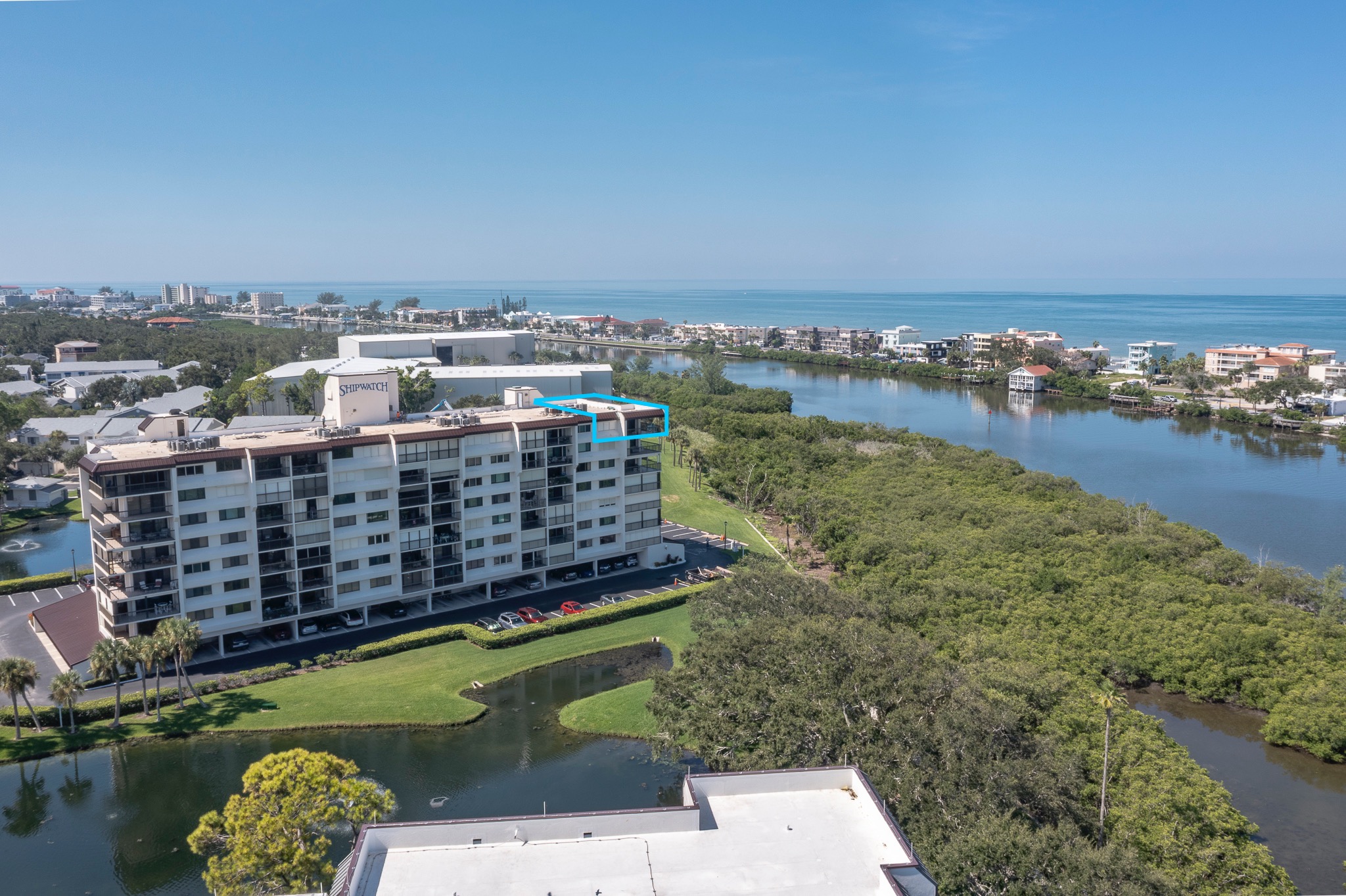 Largo, Florida, 33774, United States, 2 Bedrooms Bedrooms, ,2 BathroomsBathrooms,Residential,For Sale,1984220