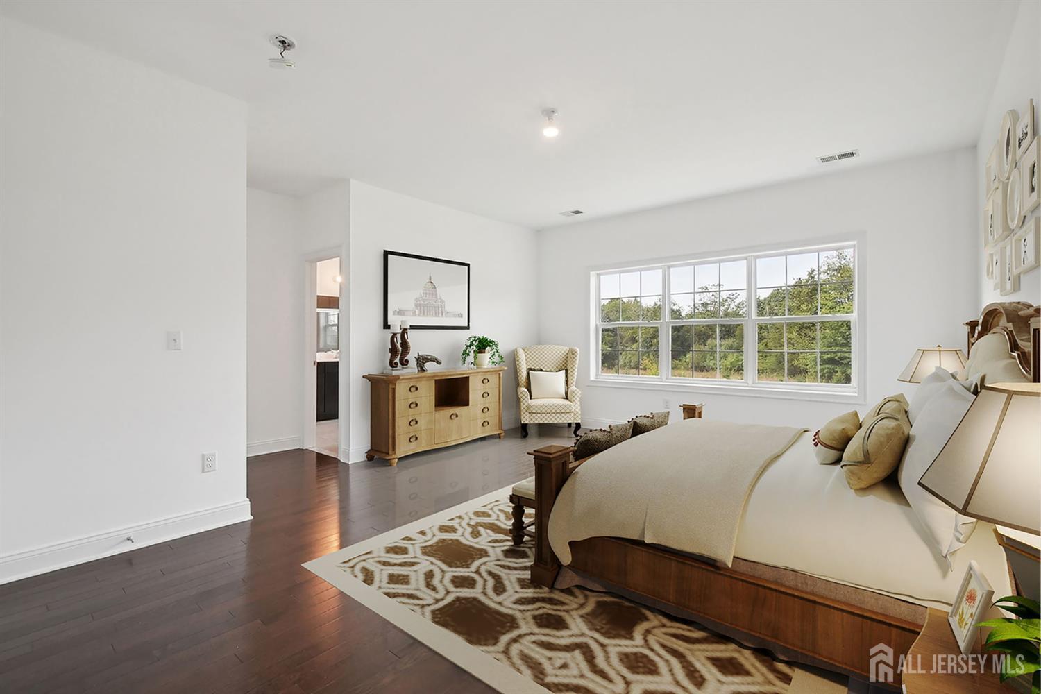 Franklin Twsp, New Jersey, 08873, United States, 2 Bedrooms Bedrooms, ,3 BathroomsBathrooms,Residential,For Sale,2003285