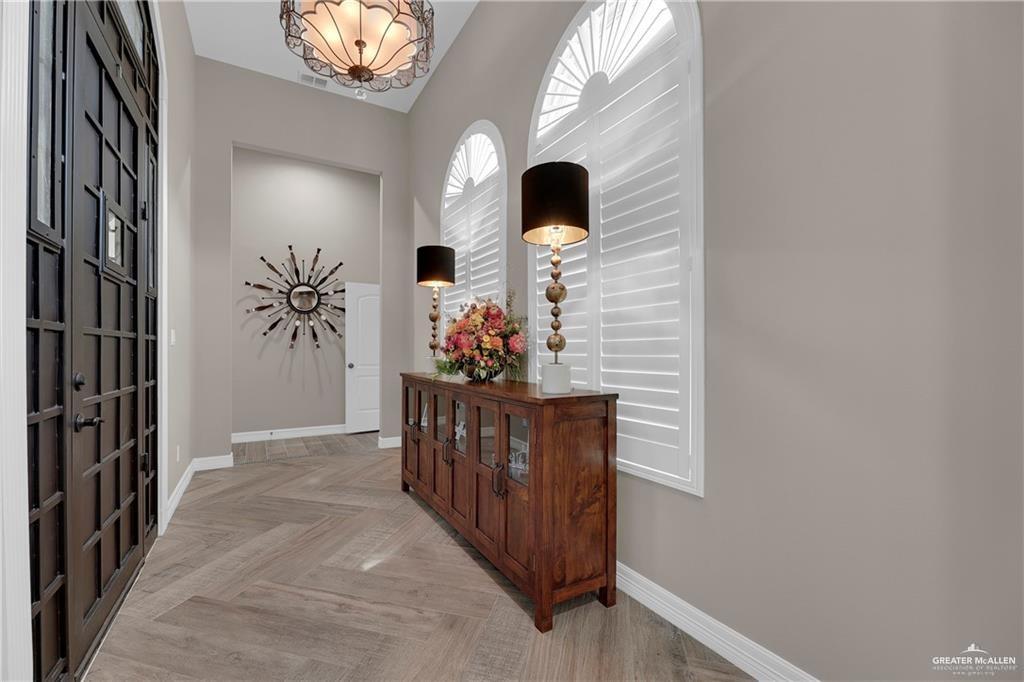 Santa Elena, Texas, 78591, United States, 4 Bedrooms Bedrooms, ,4 BathroomsBathrooms,Residential,For Sale,1932729