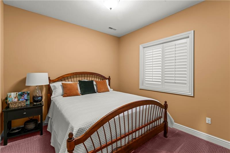 Mcmurray, Pennsylvania, 15317, United States, 4 Bedrooms Bedrooms, ,4 BathroomsBathrooms,Residential,For Sale,1943287