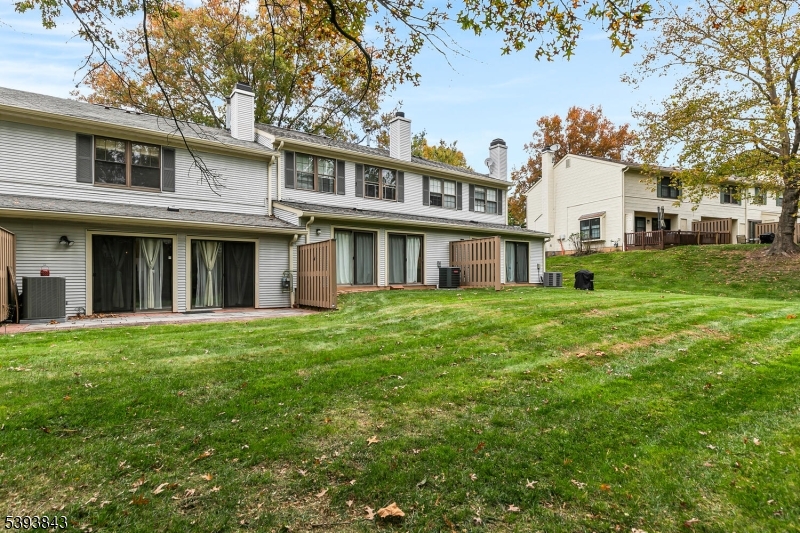 Bernards Twp., New Jersey, 07920, United States, 2 Bedrooms Bedrooms, ,3 BathroomsBathrooms,Residential,For Sale,1972655