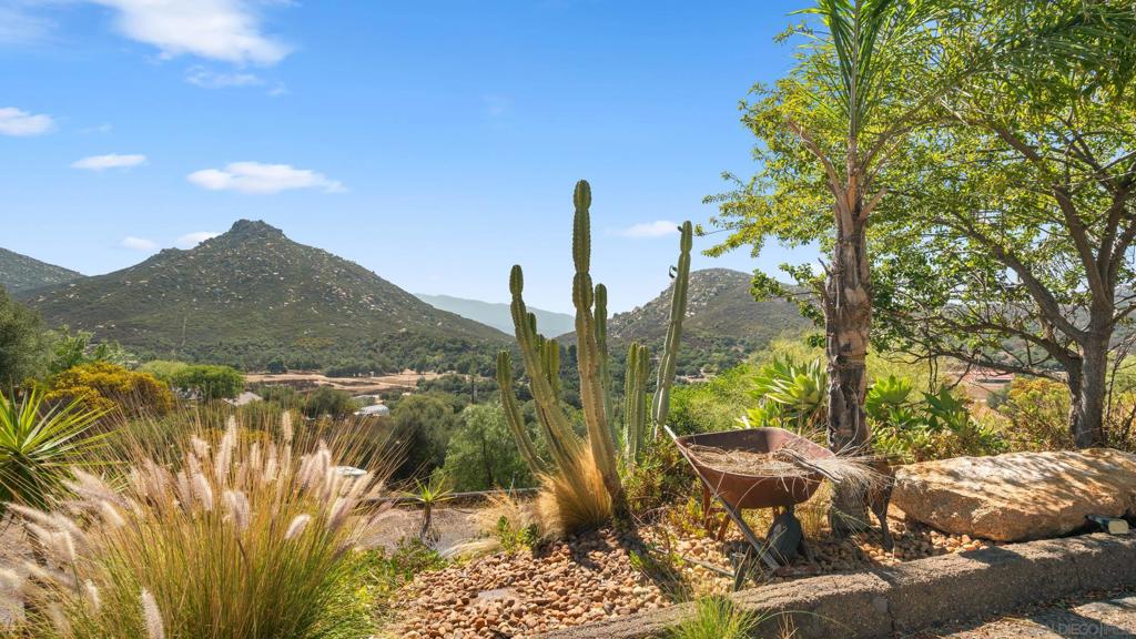 Jamul, California, 91935, United States, 3 Bedrooms Bedrooms, ,2 BathroomsBathrooms,Residential,For Sale,1976566