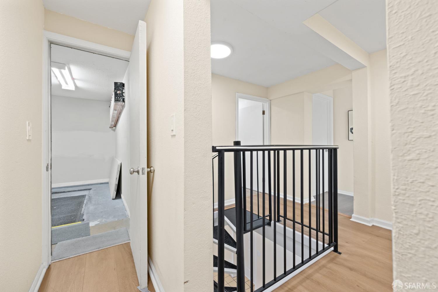 San Francisco, California, 94134, United States, 4 Bedrooms Bedrooms, ,3 BathroomsBathrooms,Residential,For Sale,1950995