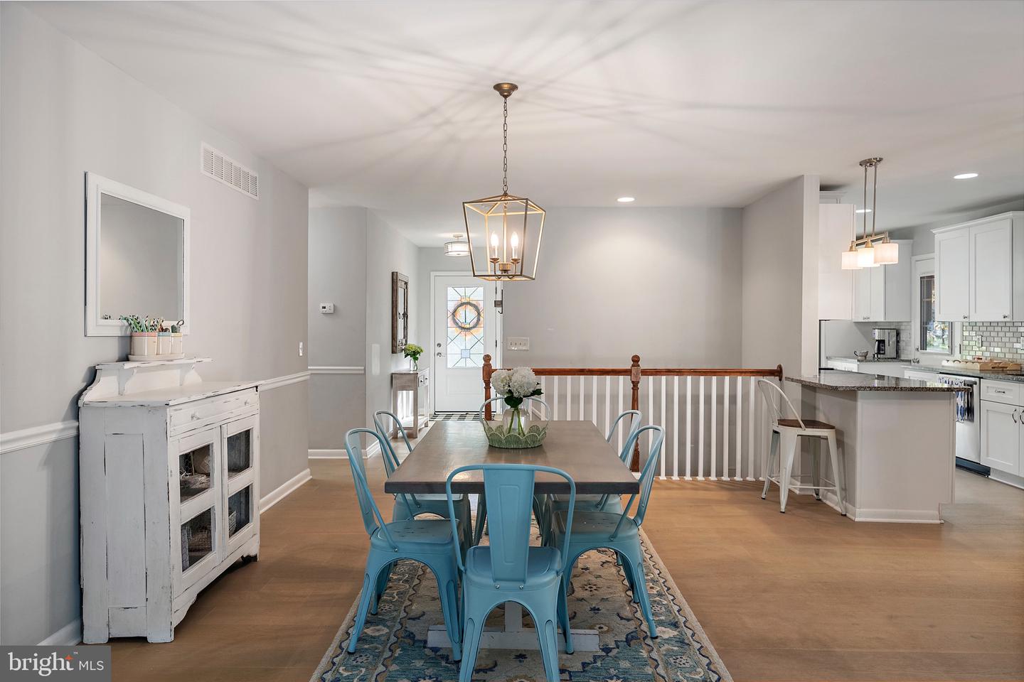 ANNAPOLIS, Maryland, 21401, United States, 4 Bedrooms Bedrooms, ,3 BathroomsBathrooms,Residential,For Sale,1988368