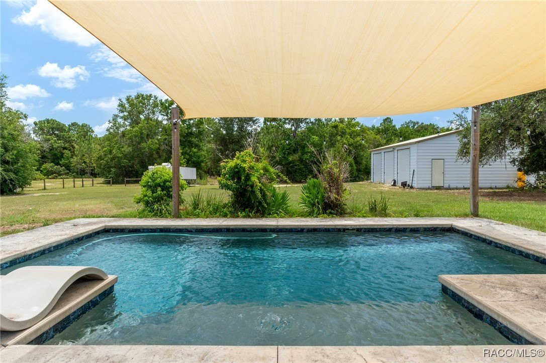 Crystal River, Florida, 34428, United States, 3 Bedrooms Bedrooms, ,3 BathroomsBathrooms,Residential,For Sale,1977079