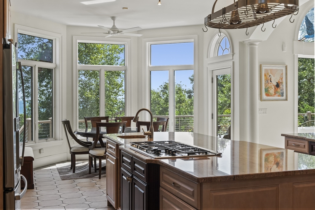 Plymouth, Massachusetts, 02360, United States, 4 Bedrooms Bedrooms, ,4 BathroomsBathrooms,Residential,For Sale,1903288