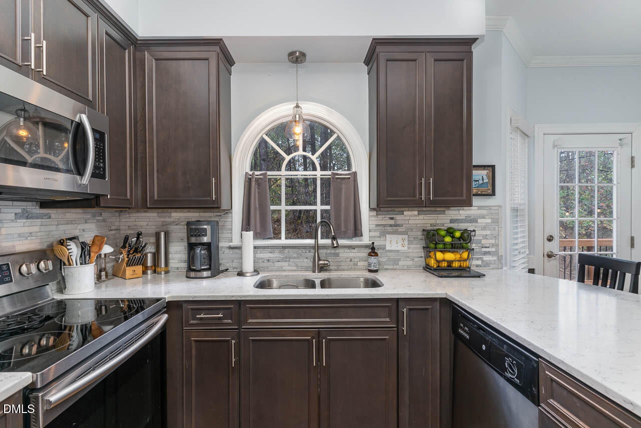 Cary, North Carolina, 27513, United States, 4 Bedrooms Bedrooms, ,3 BathroomsBathrooms,Residential,For Sale,1991619