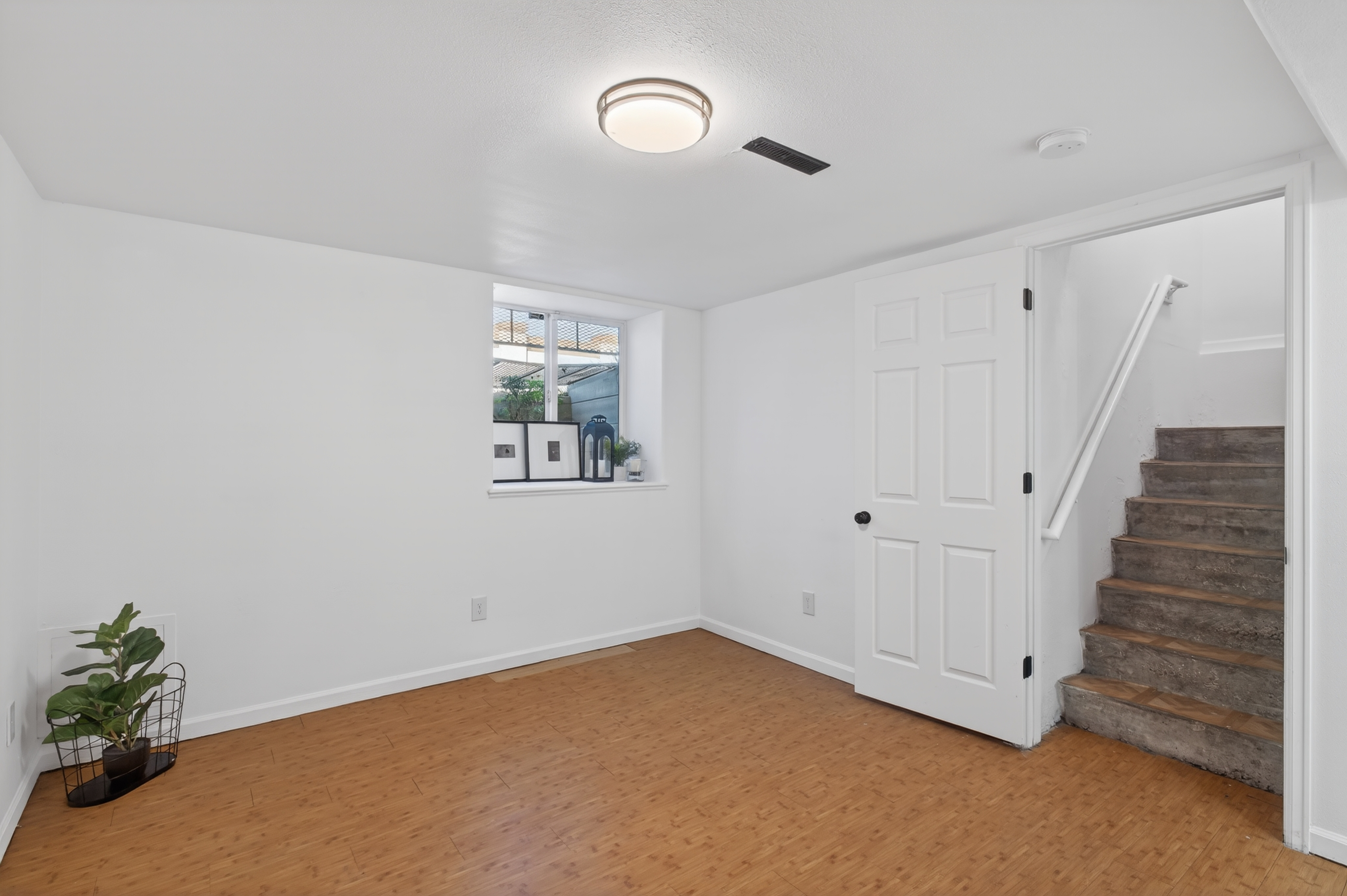  Charming Cole Bungalow – Fresh Updates, Green Kitchen & Private Deck - 物件實景