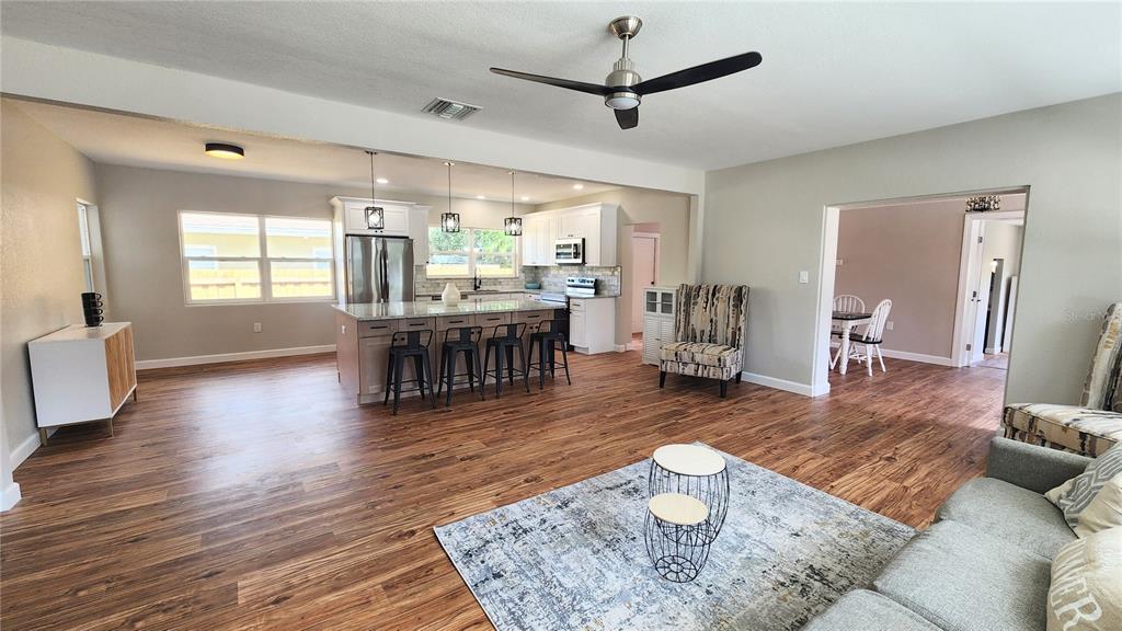 9 N Highland Avenue, Clearwater, Florida, 33755, United States, 3 Bedrooms Bedrooms, ,3 BathroomsBathrooms,Residential,For Sale,9 N Highland Avenue,1623292