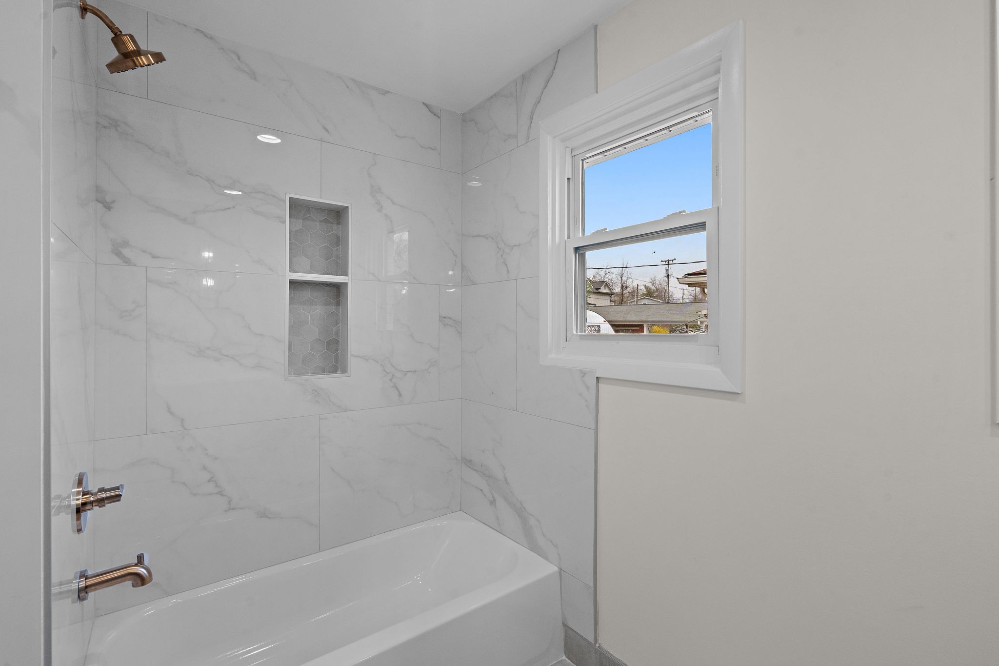  2828 Barclay Dr, Nashville, TN, 37206 - 物件實景