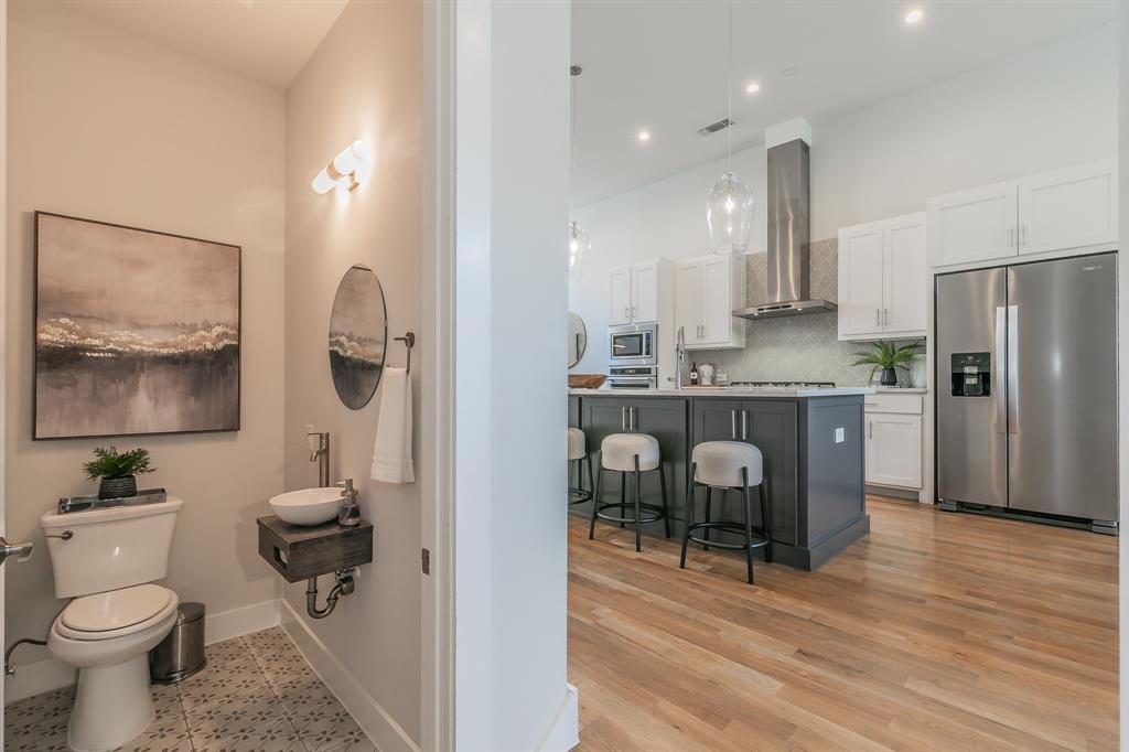 Dallas, Texas, 75204, United States, 3 Bedrooms Bedrooms, ,4 BathroomsBathrooms,Residential,For Sale,1848953