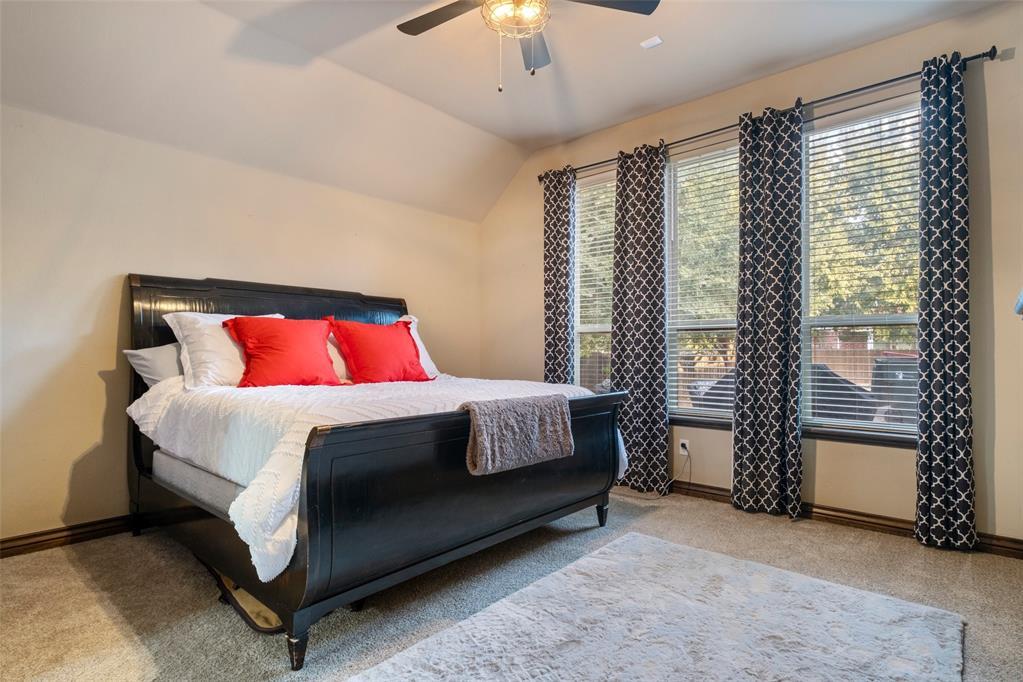 Norman, Oklahoma, 73072, United States, 4 Bedrooms Bedrooms, ,4 BathroomsBathrooms,Residential,For Sale,1974700