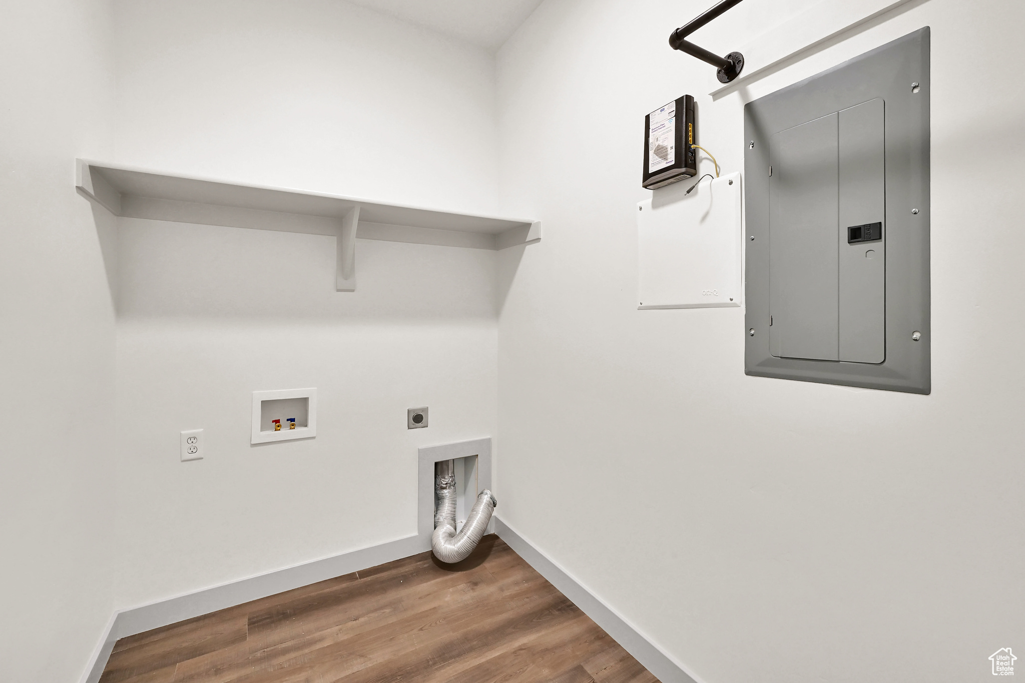West Haven, Utah, 84401, United States, 3 Bedrooms Bedrooms, ,2 BathroomsBathrooms,Residential,For Sale,1925737