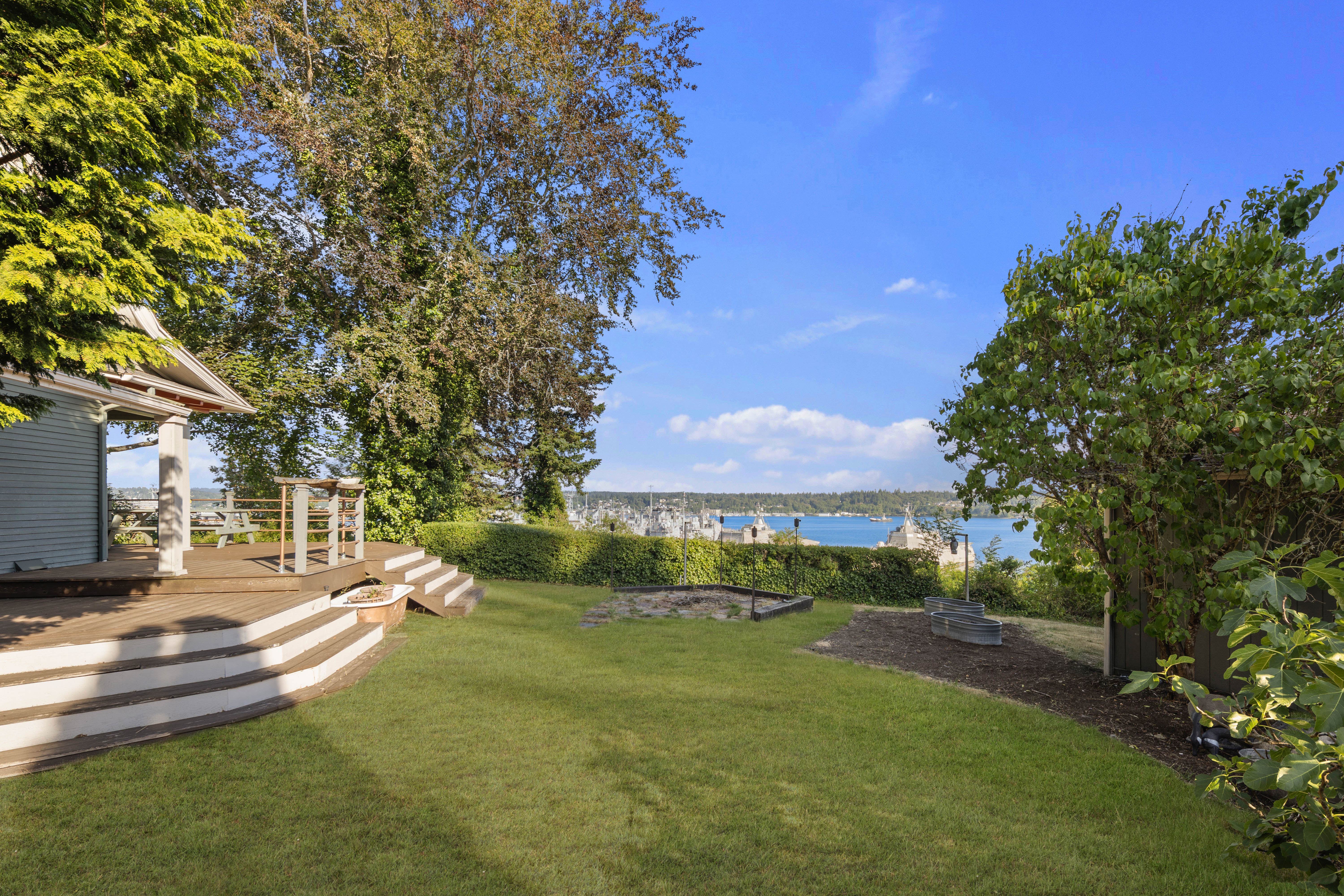  732 S. Summit Ave, Bremerton, WA 98312 - 物件實景